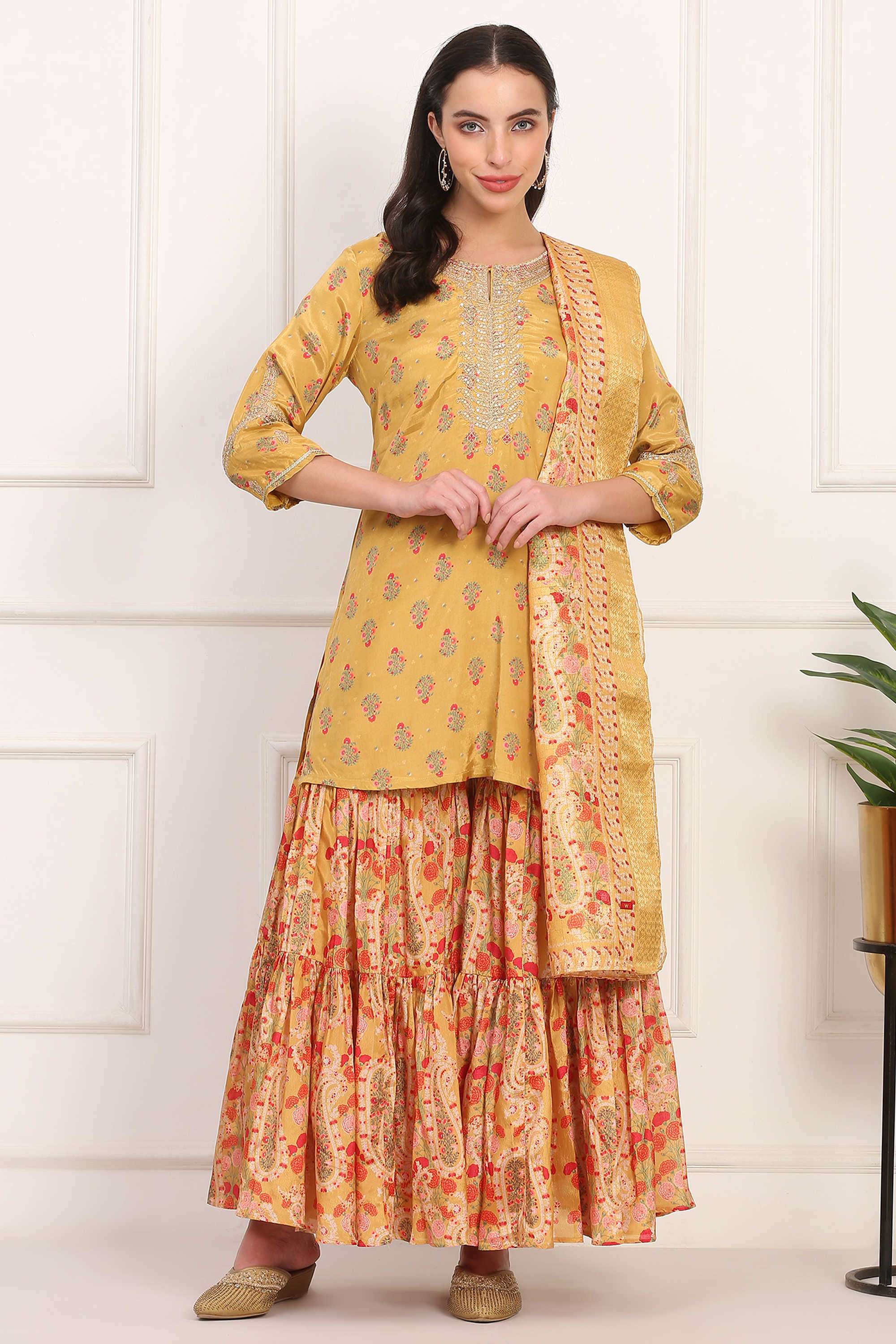 Embroidered-Viscose-Women-s-Festive-Wear-Kurta-Set
