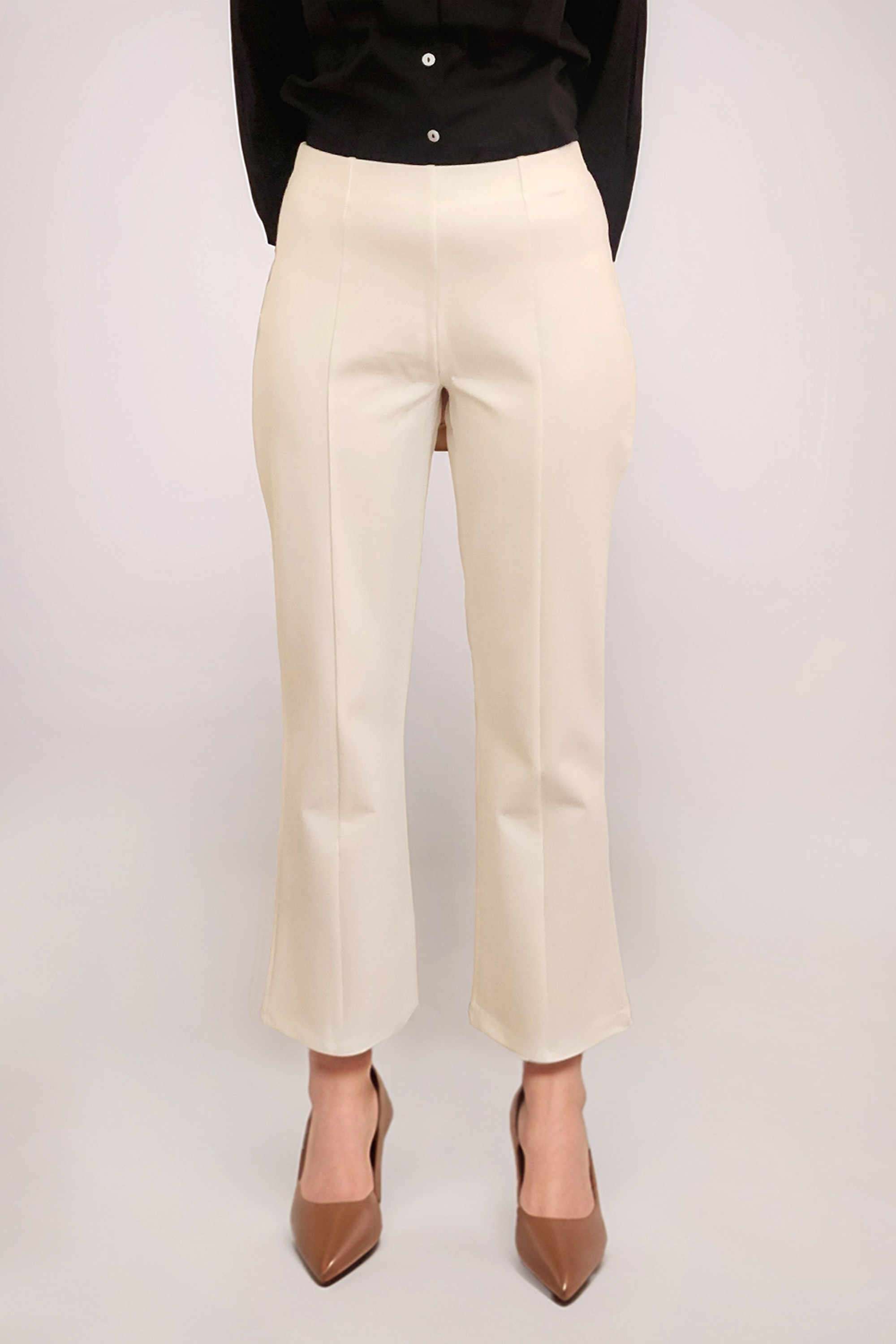 Solid Regular Fit Polyester Women Casual Wear Trouser-image-18