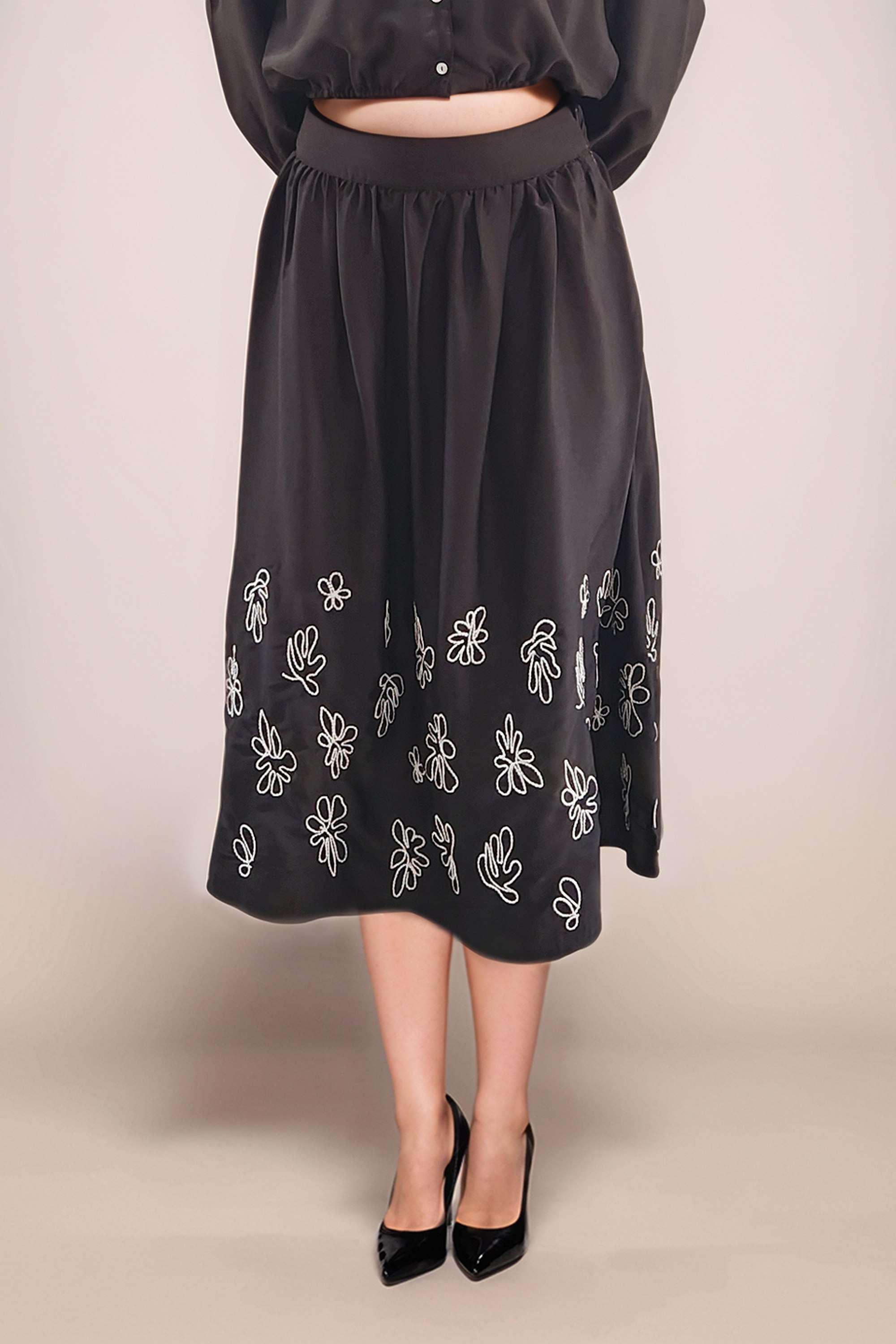 Embroidered-Polyester-Oversized-Fit-Women-s-Skirt