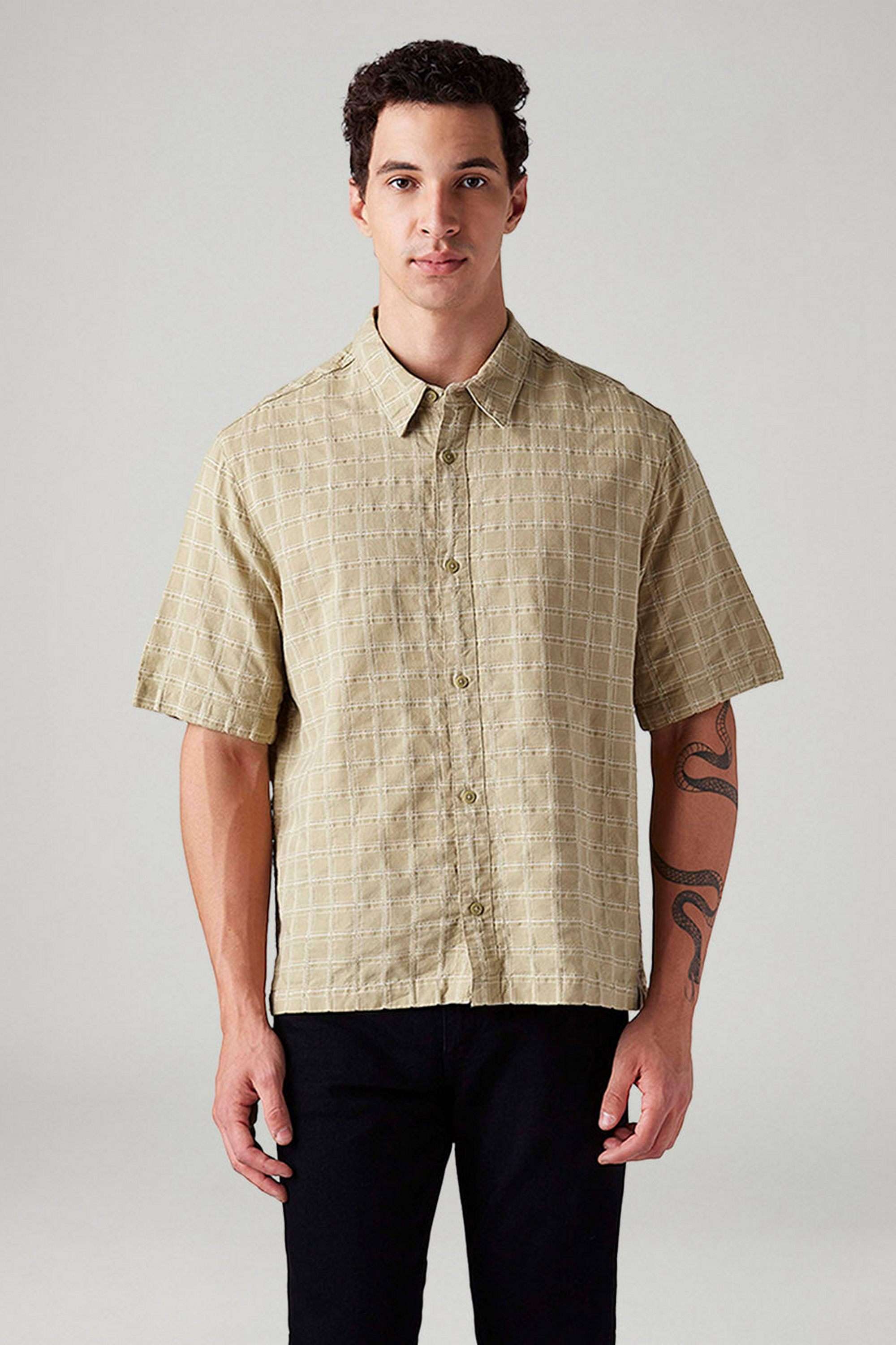 Checks-Cotton-Relaxed-Fit-Men-s-Casual-Wear-Shirt