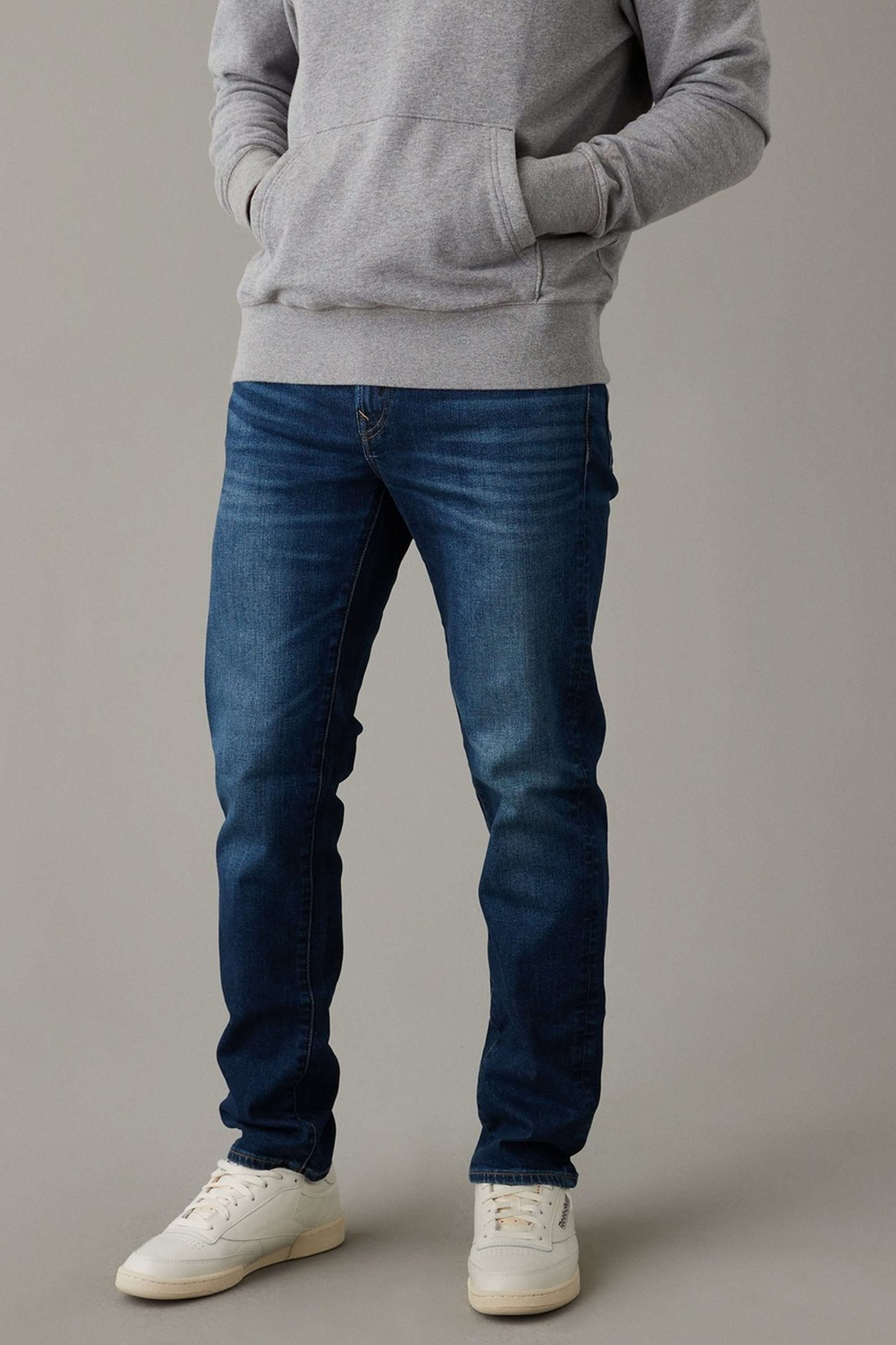 Solid-Polyester-Cotton-Straight-Fit-Men-s-Jeans