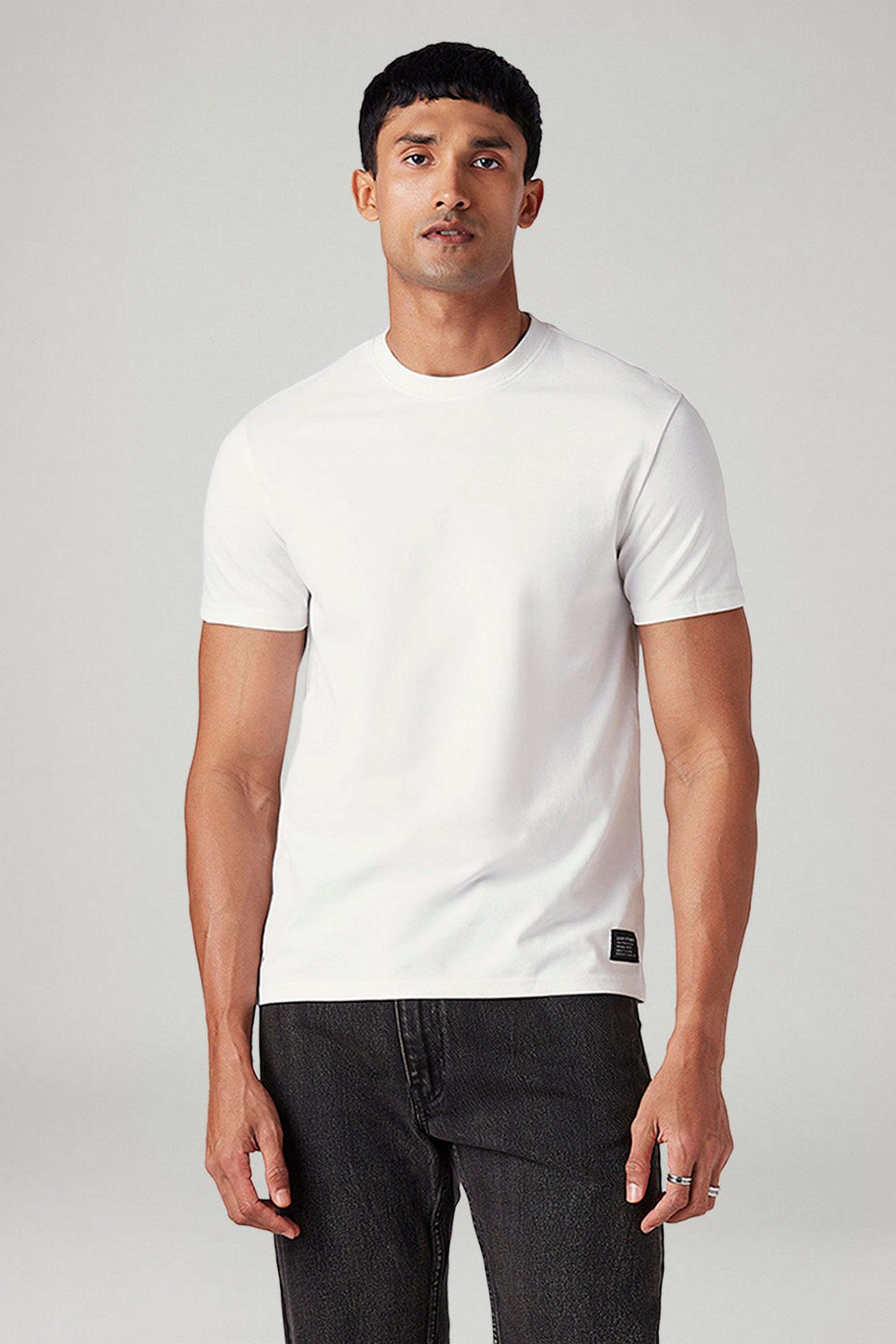 Solid-Cotton-Round-Neck-Men-s-T-Shirt