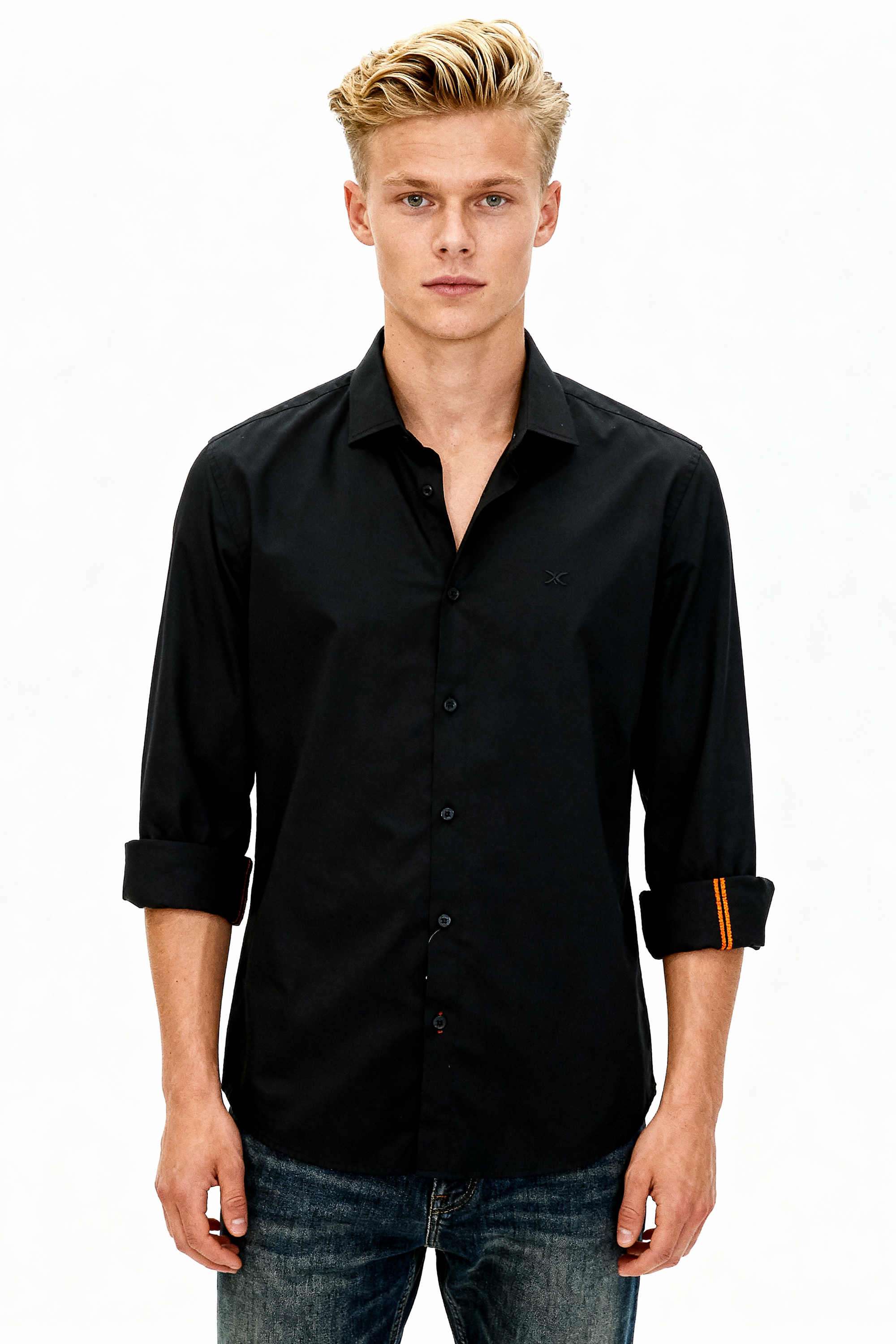 Solid-Blended-Fabric-Regular-Fit-Men-Casual-Wear-Shirt