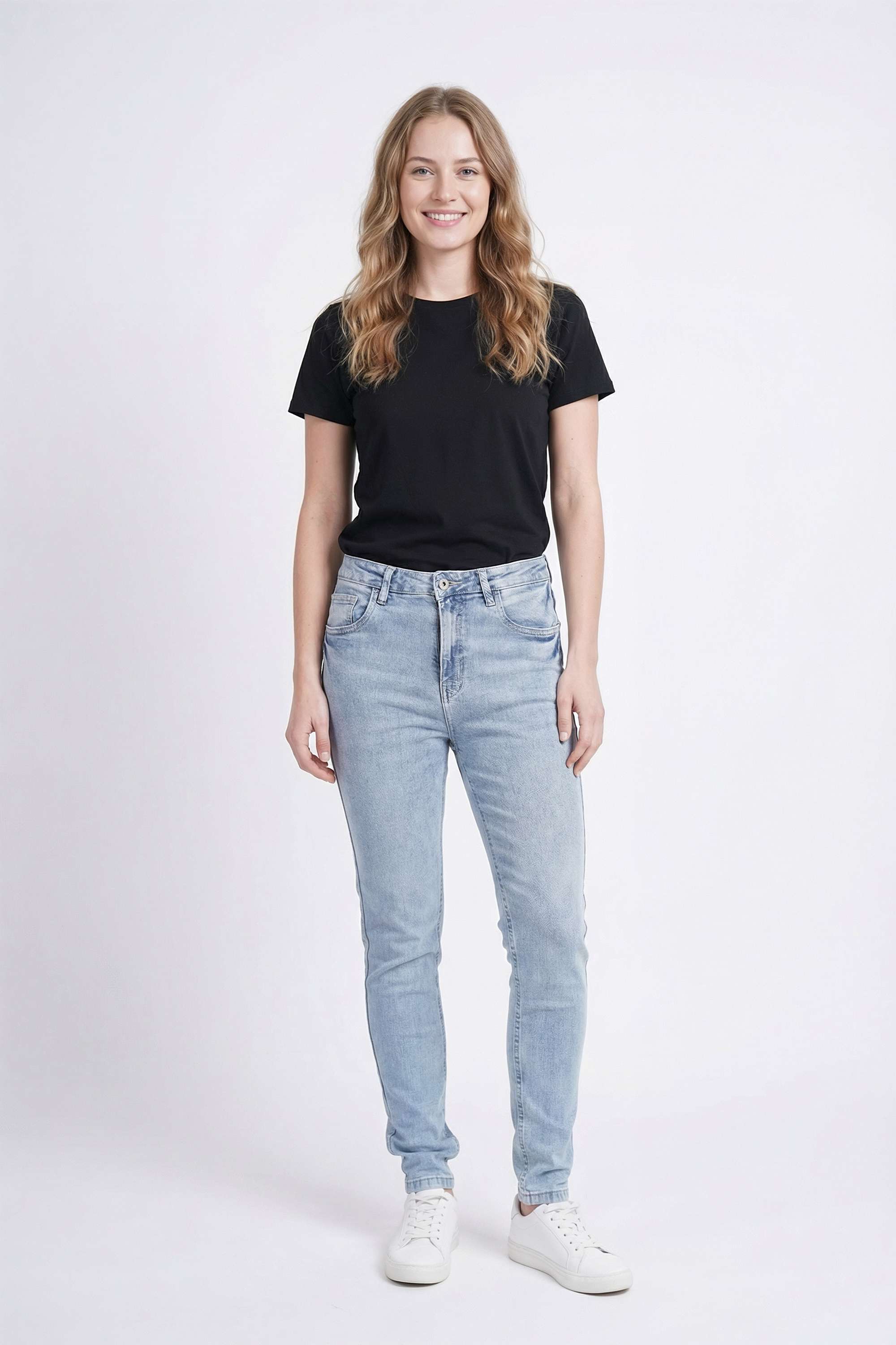 Light-Wash-Blended-Fabric-Regular-Fit-Women-s-Jeans