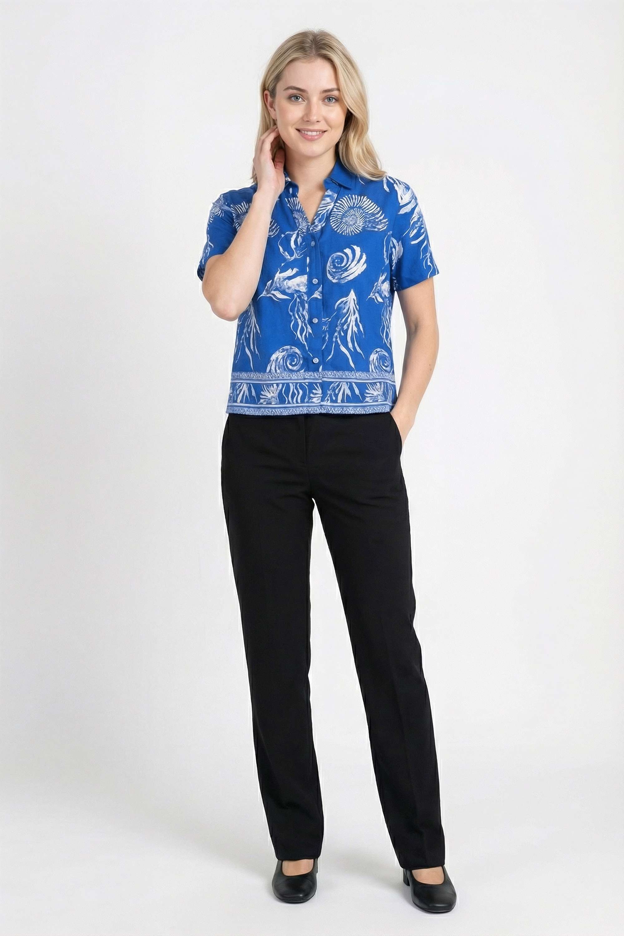 Graphic-Print-Collared-Blended-Fabric-Women-Casual-Wear-Shirt