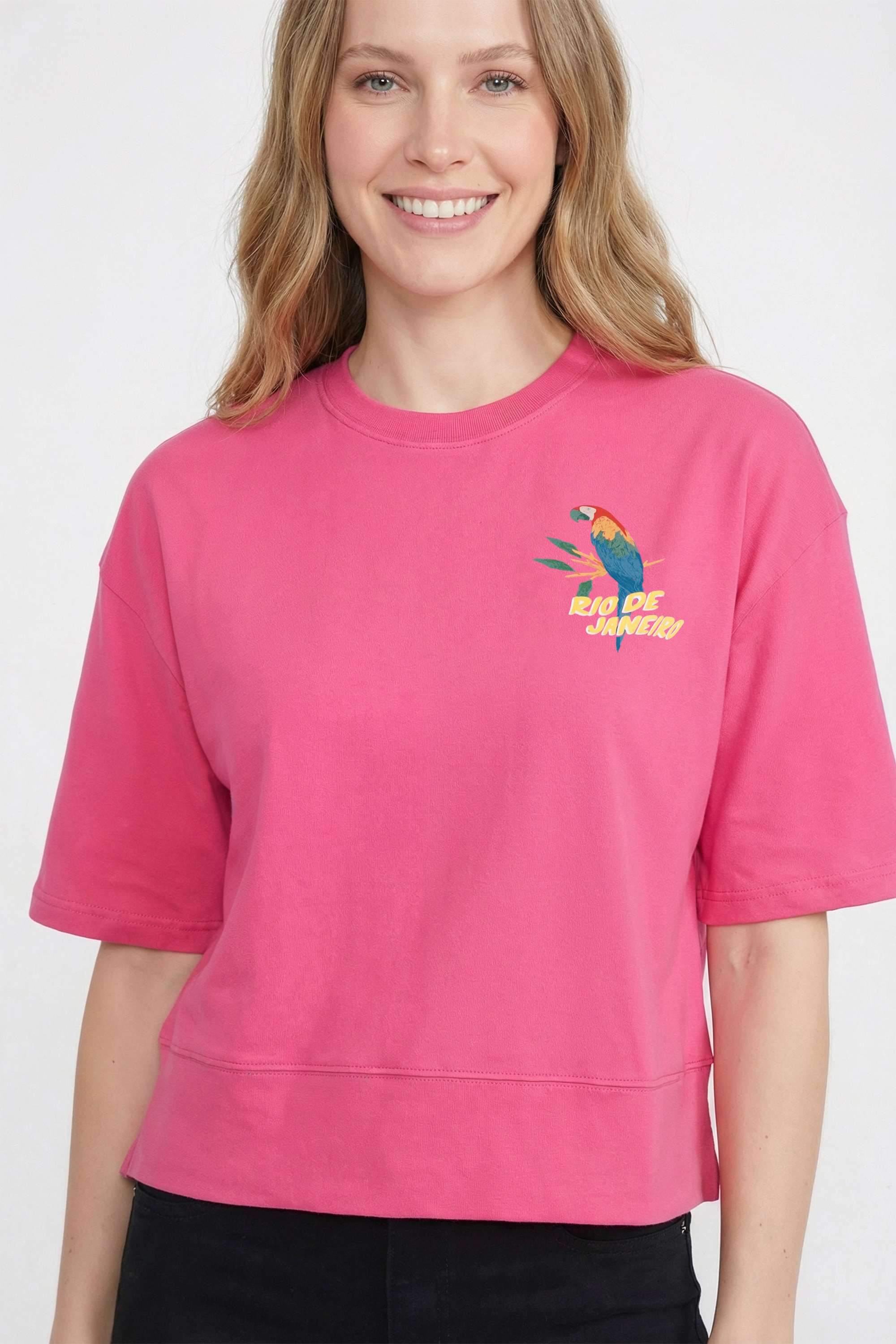 Printed-Blended-Fabric-Round-Neck-Women-T-Shirt