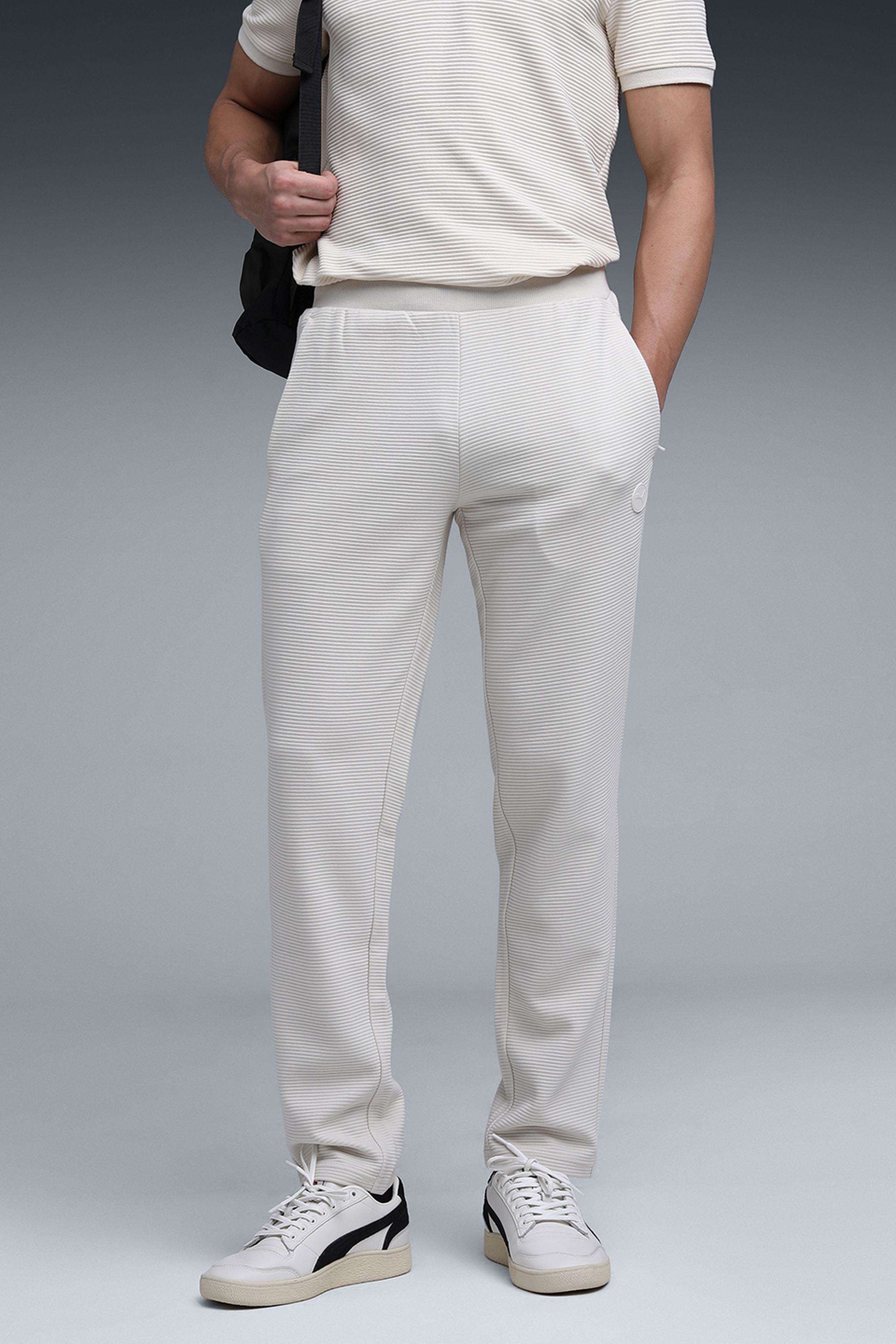 Solid-Cotton-Regular-Fit-Men-s-Shorts