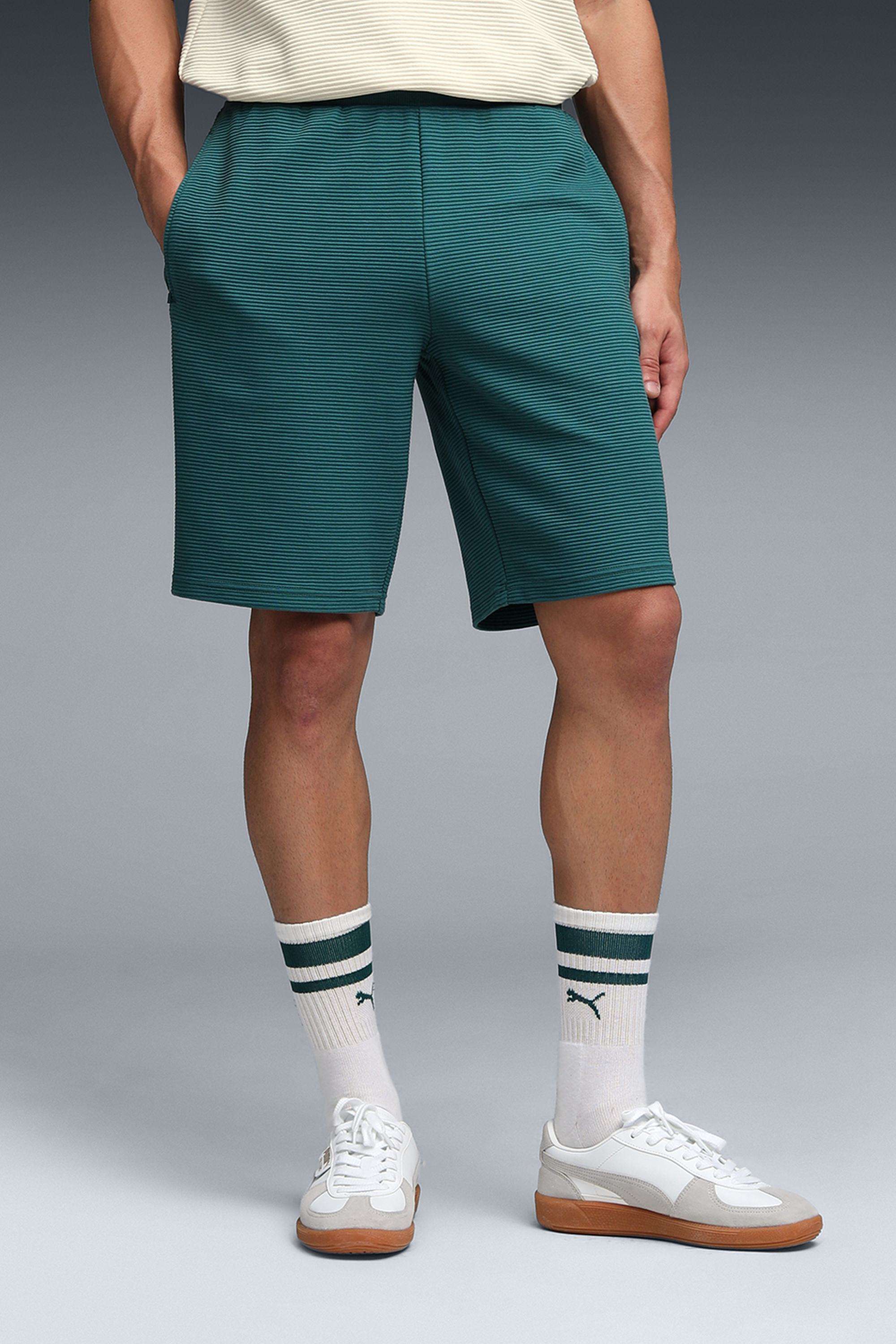 Solid-Cotton-Regular-Fit-Men-s-Shorts