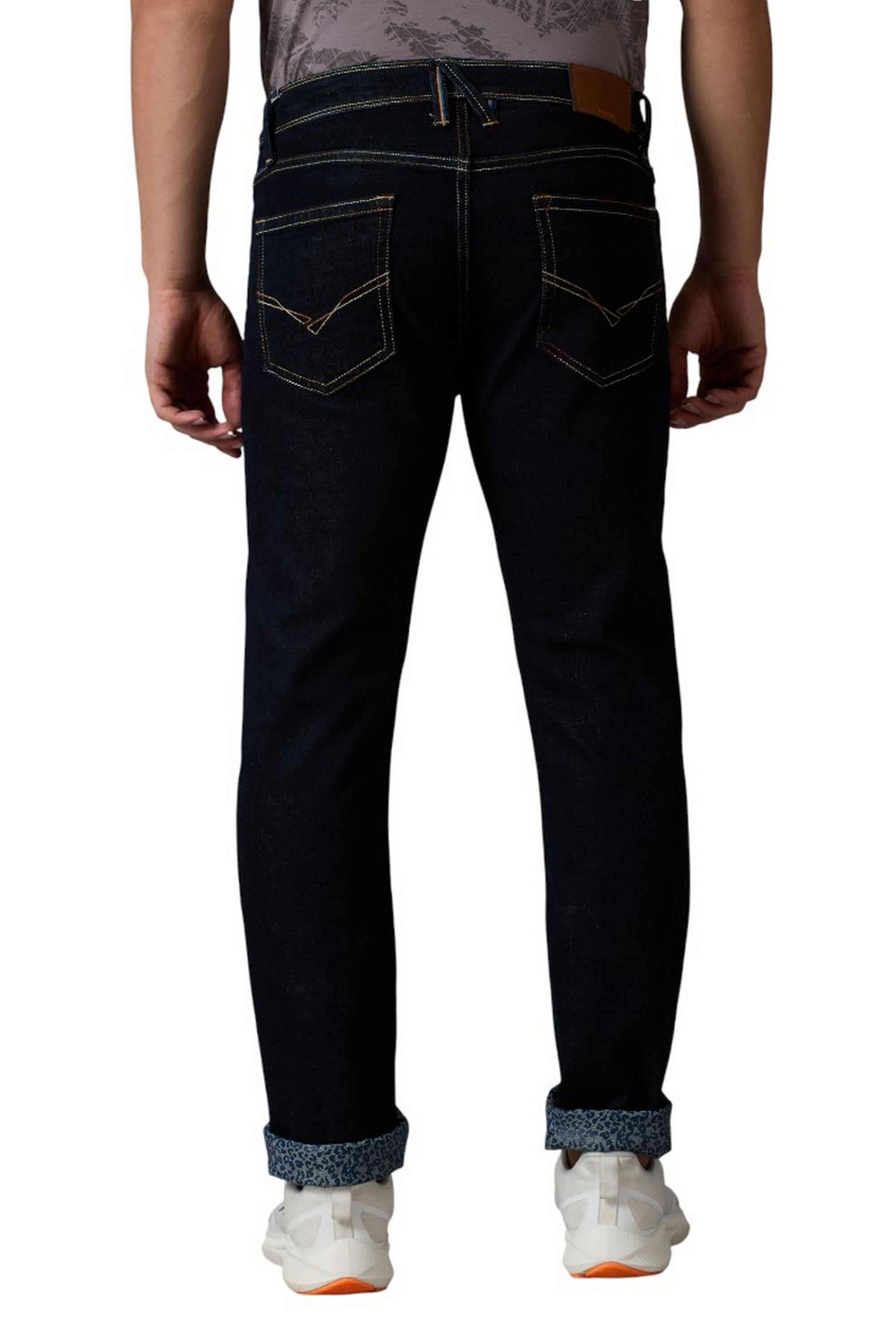 Blended-Fabric-Slim-Fit-Men-Jeans