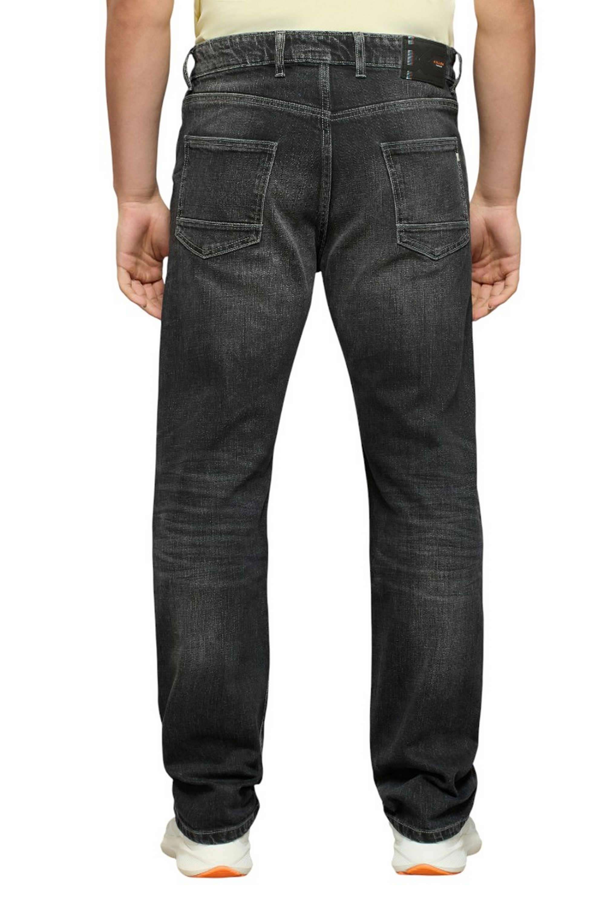 Blended-Fabric-Slim-Fit-Men-Jeans