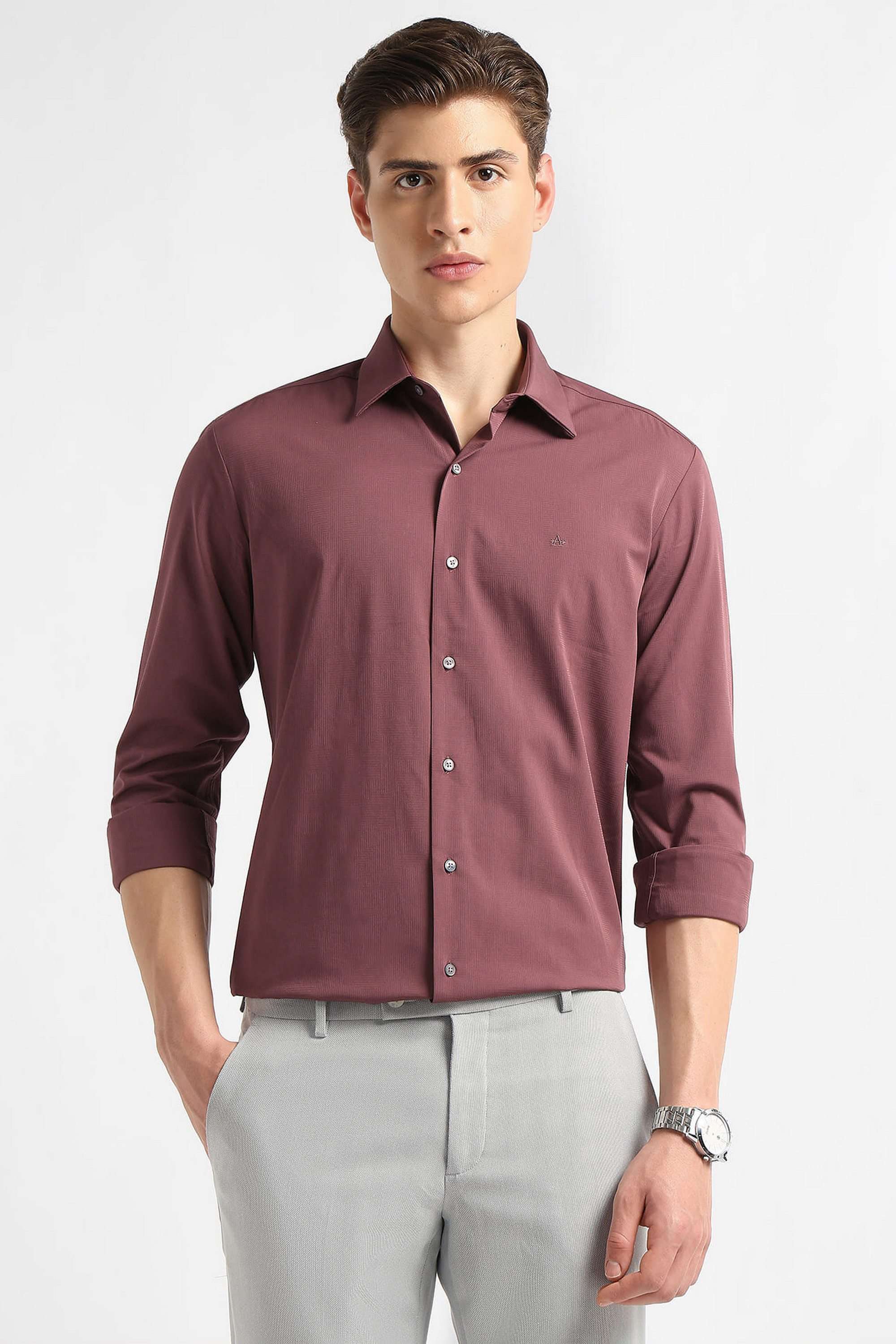 Textured-Polyester-Blend-Slim-Fit-Men-s-Formal-Wear-Shirt