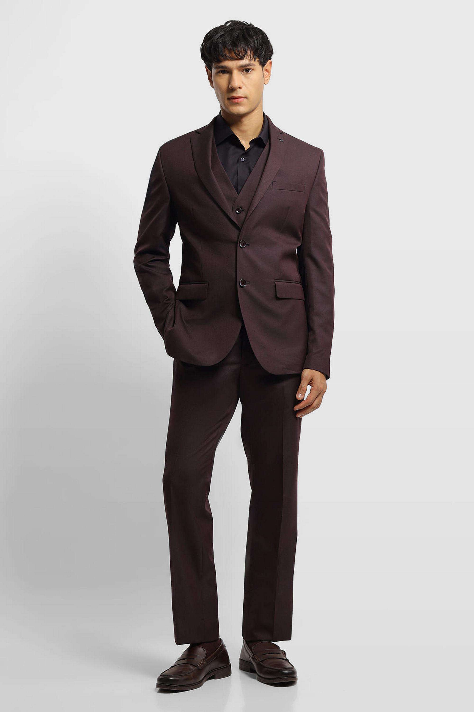 Printed-Polyester-Tailored-Fit-Three-Piece-Suit
