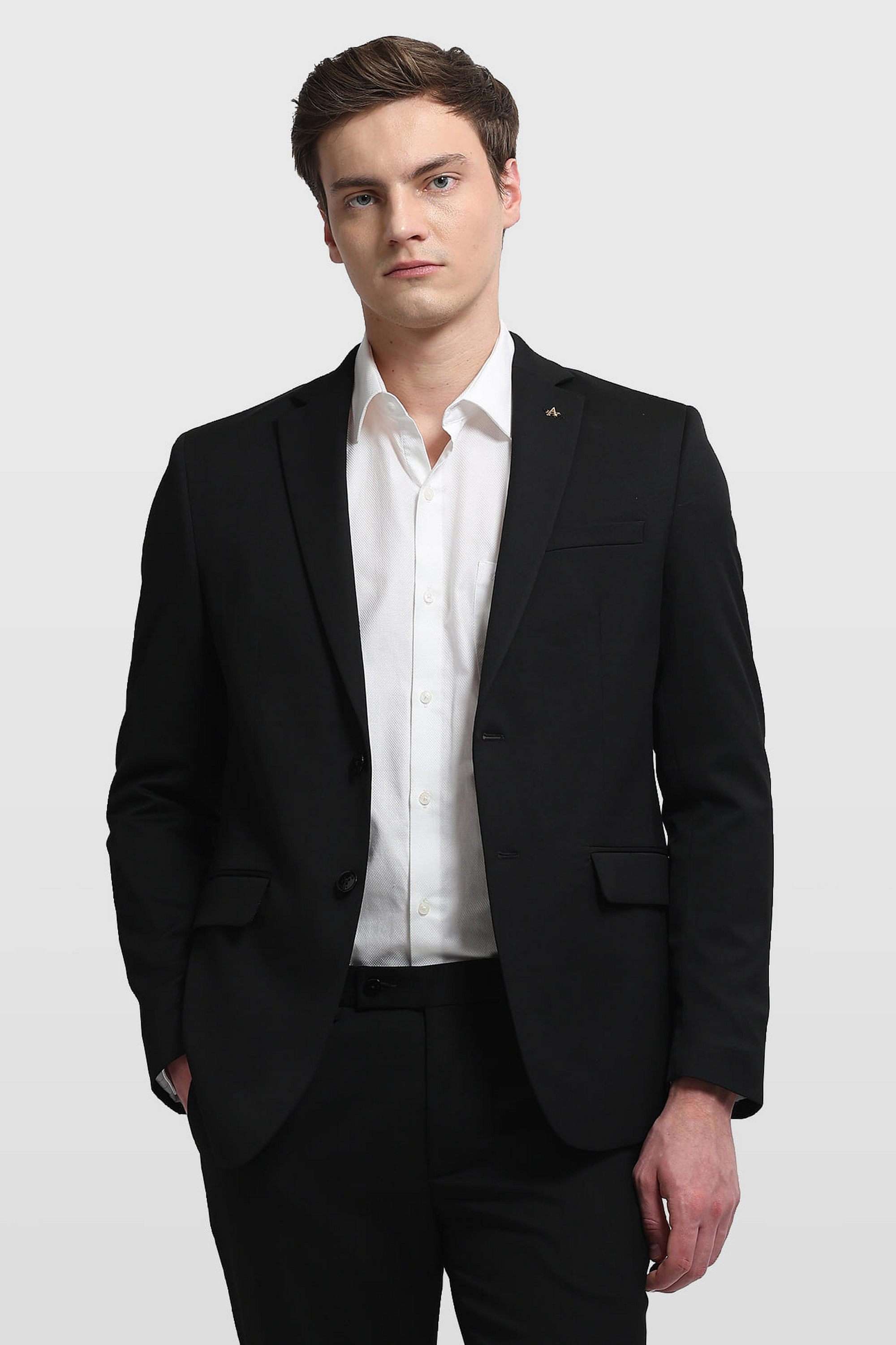 Solid-Polyester-Regular-Fit-Men-s-Suit
