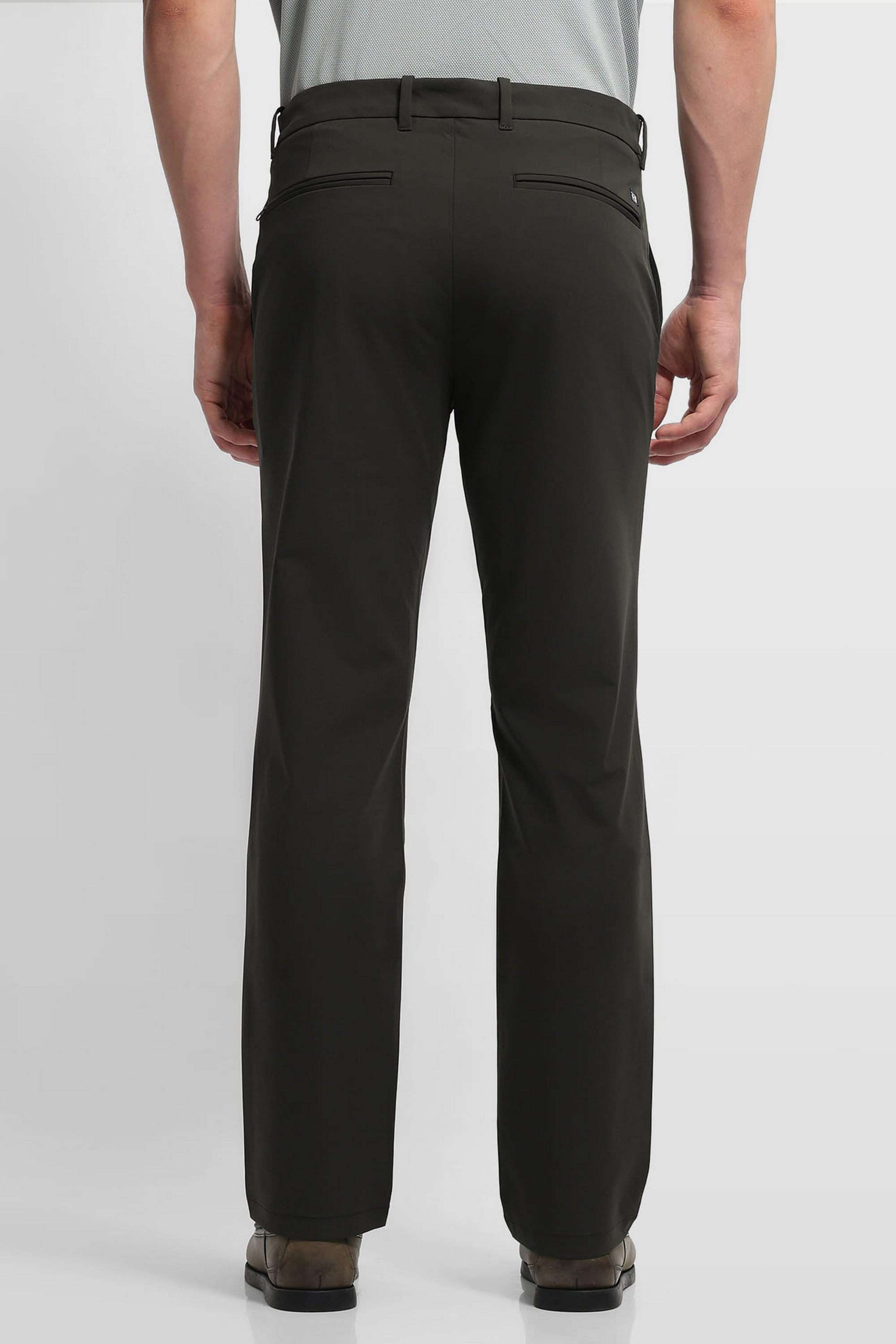 Solid-Nylon-Regular-Fit-Men-s-Casual-Trousers