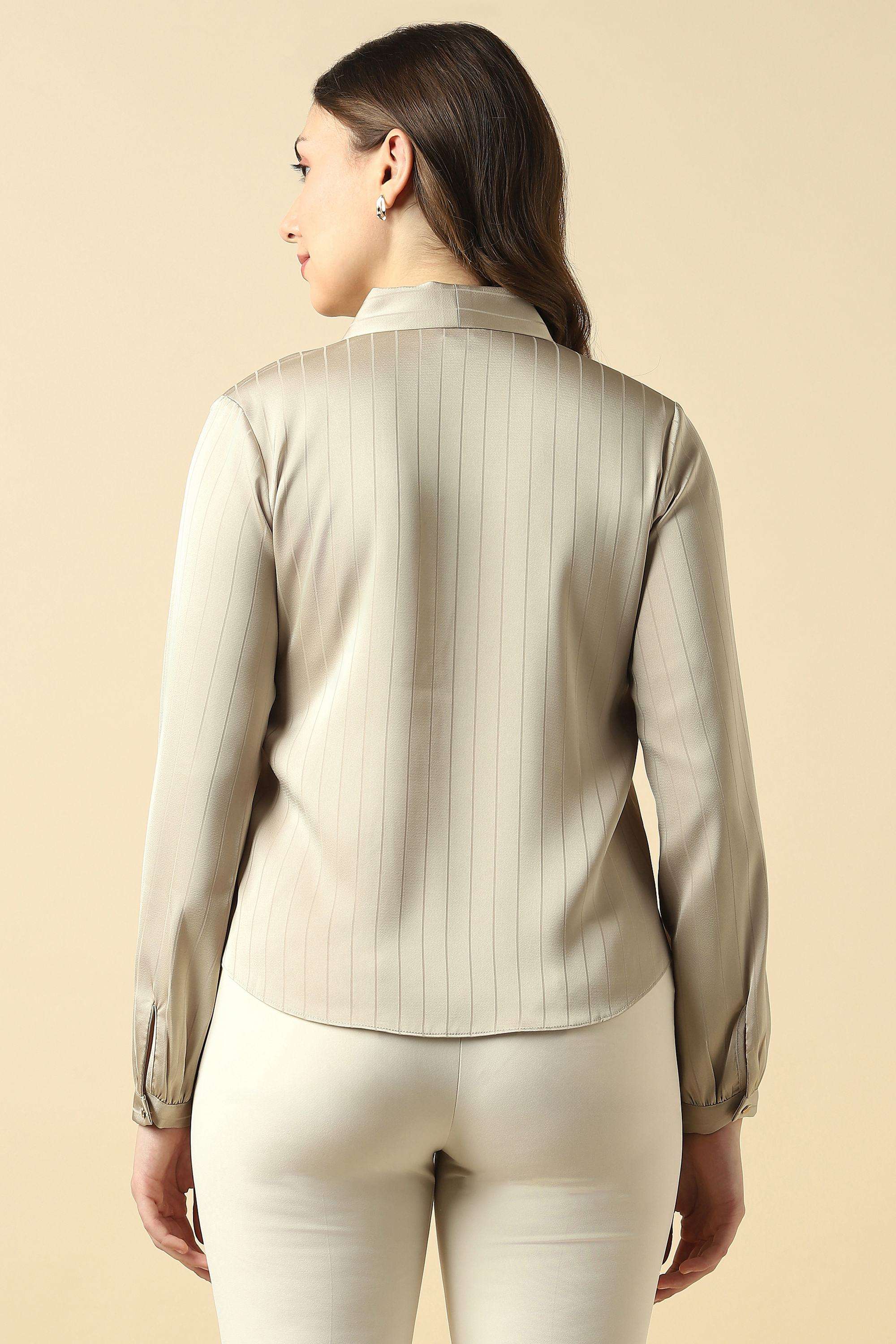 Solid-Cotton-V-Neck-Women-s-Top