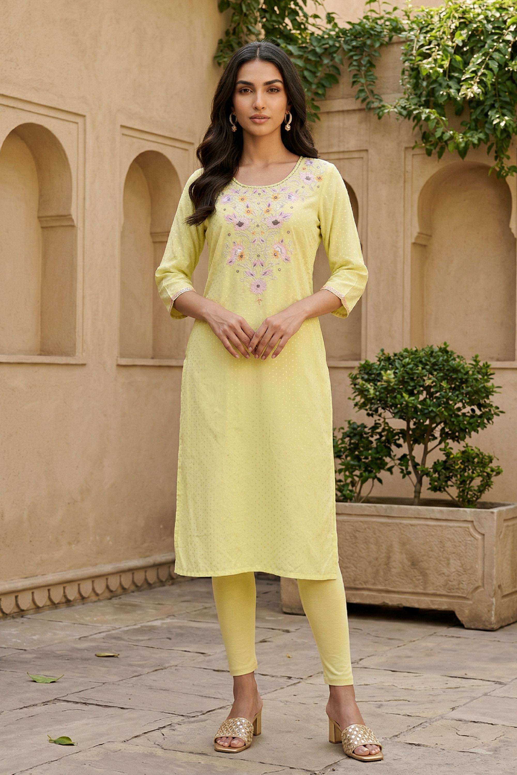 Embroidered-Blended-Fabric-Round-Neck-Women-Kurta