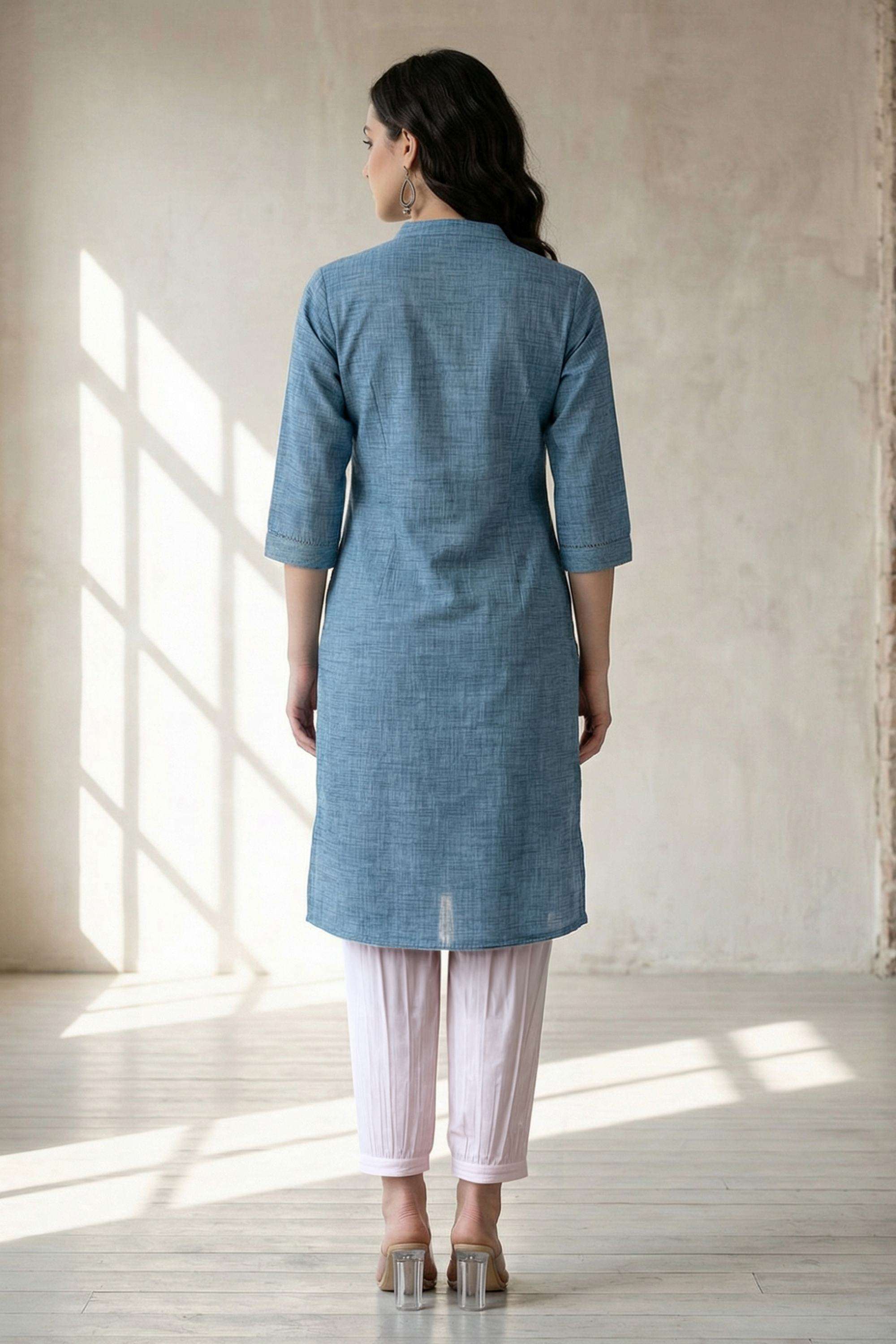 Solid-Blended-Fabric-Round-Neck-Women-Kurta