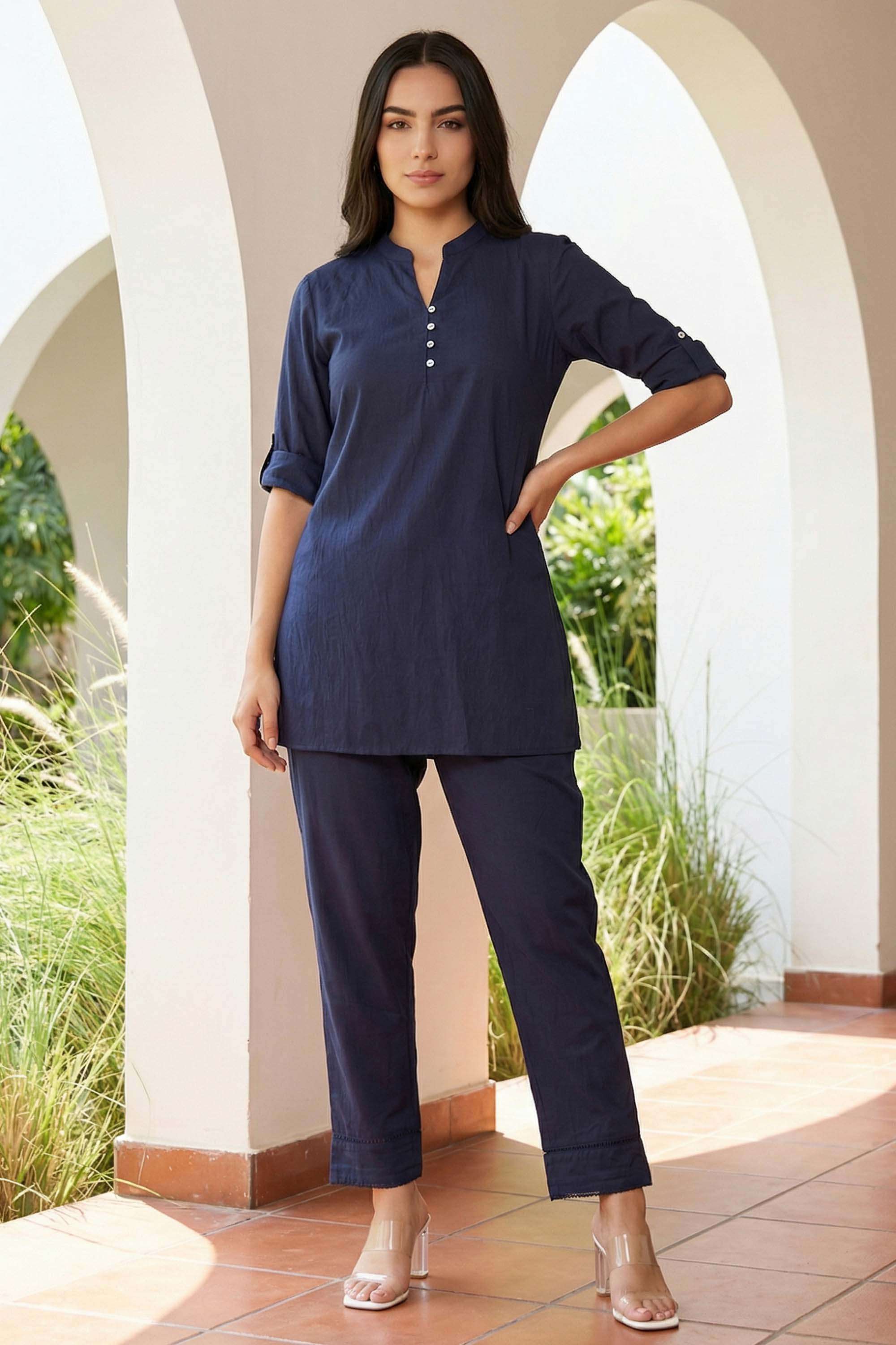 aurelia Solid Blended Fabric Round Neck Women's Top-picture-18