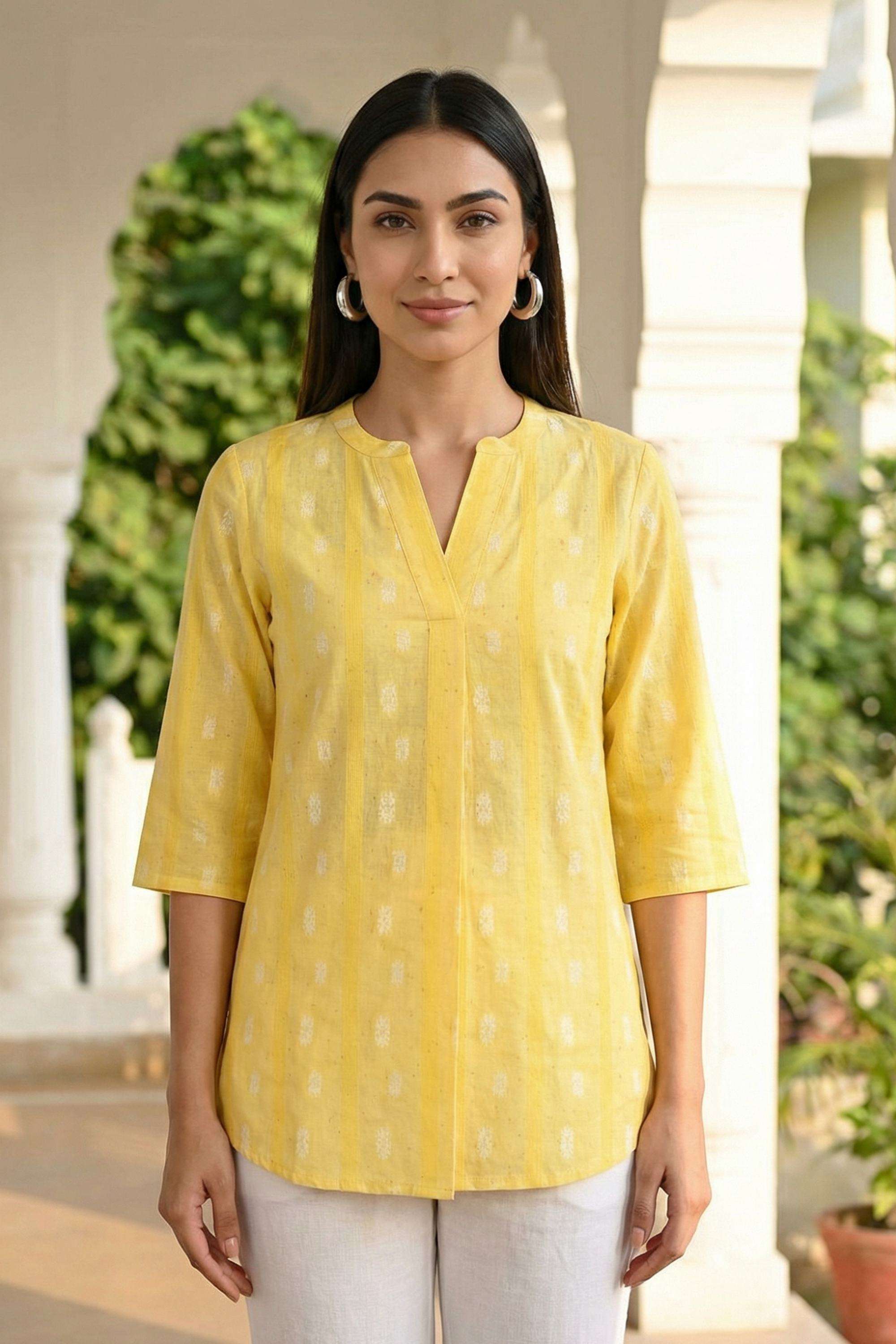 Geometric-Print-Blended-Fabric-Collared-Women-s-Top
