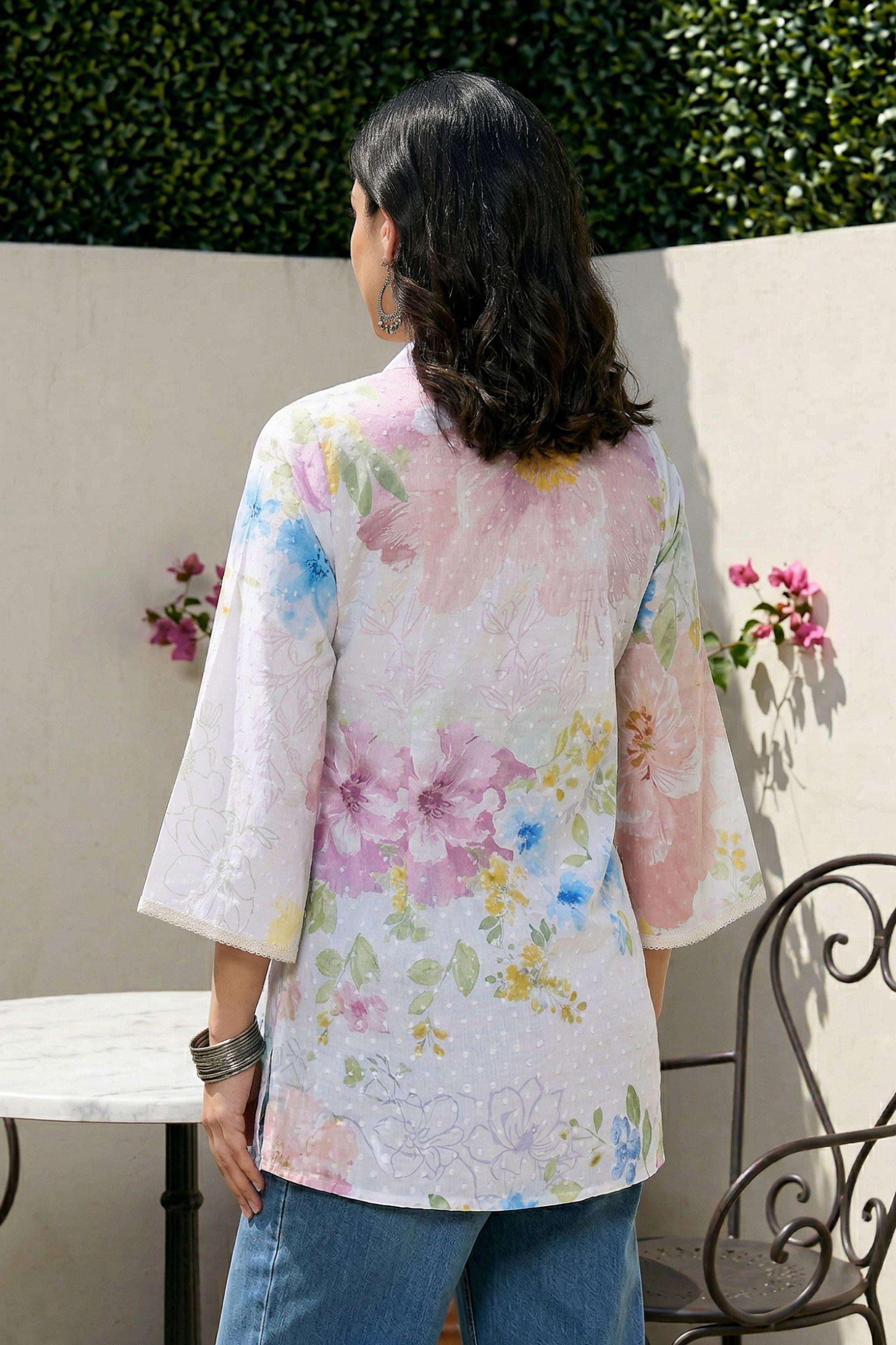 Floral-Blended-Fabric-Round-Neck-Women-Kurta
