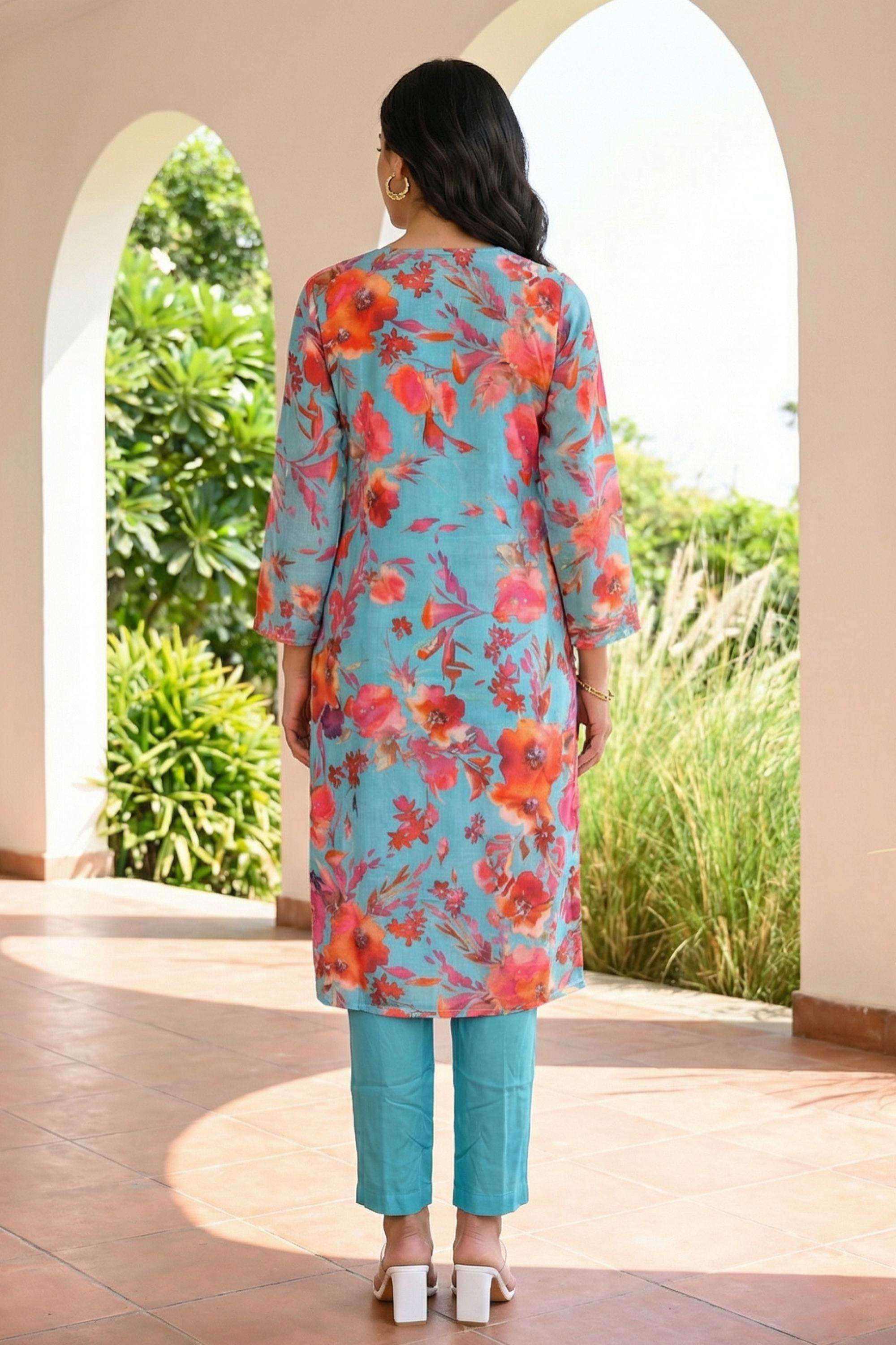 Floral-Blended-Fabric-Round-Neck-Women-Kurta-with-Pant