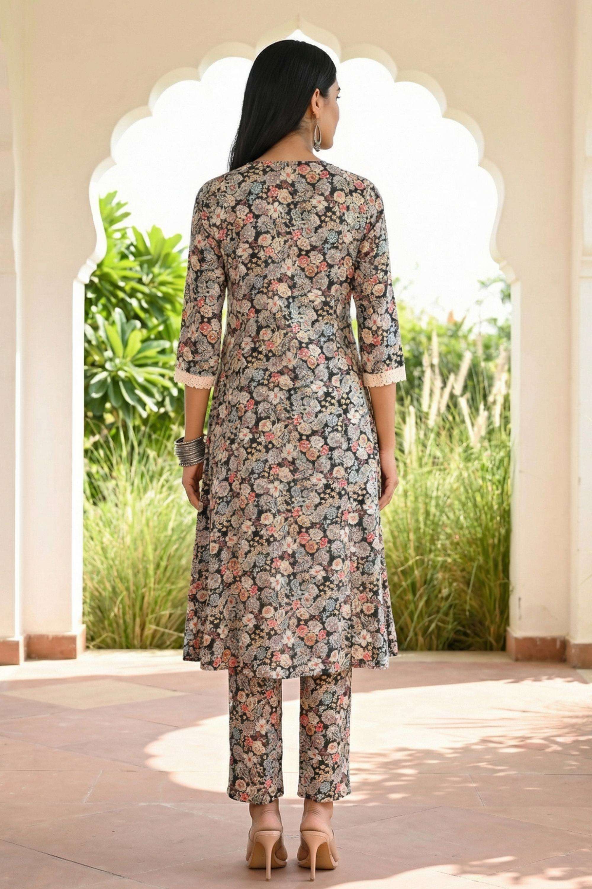Floral-Rayon-V-Neck-Women-Kurta-with-Pant