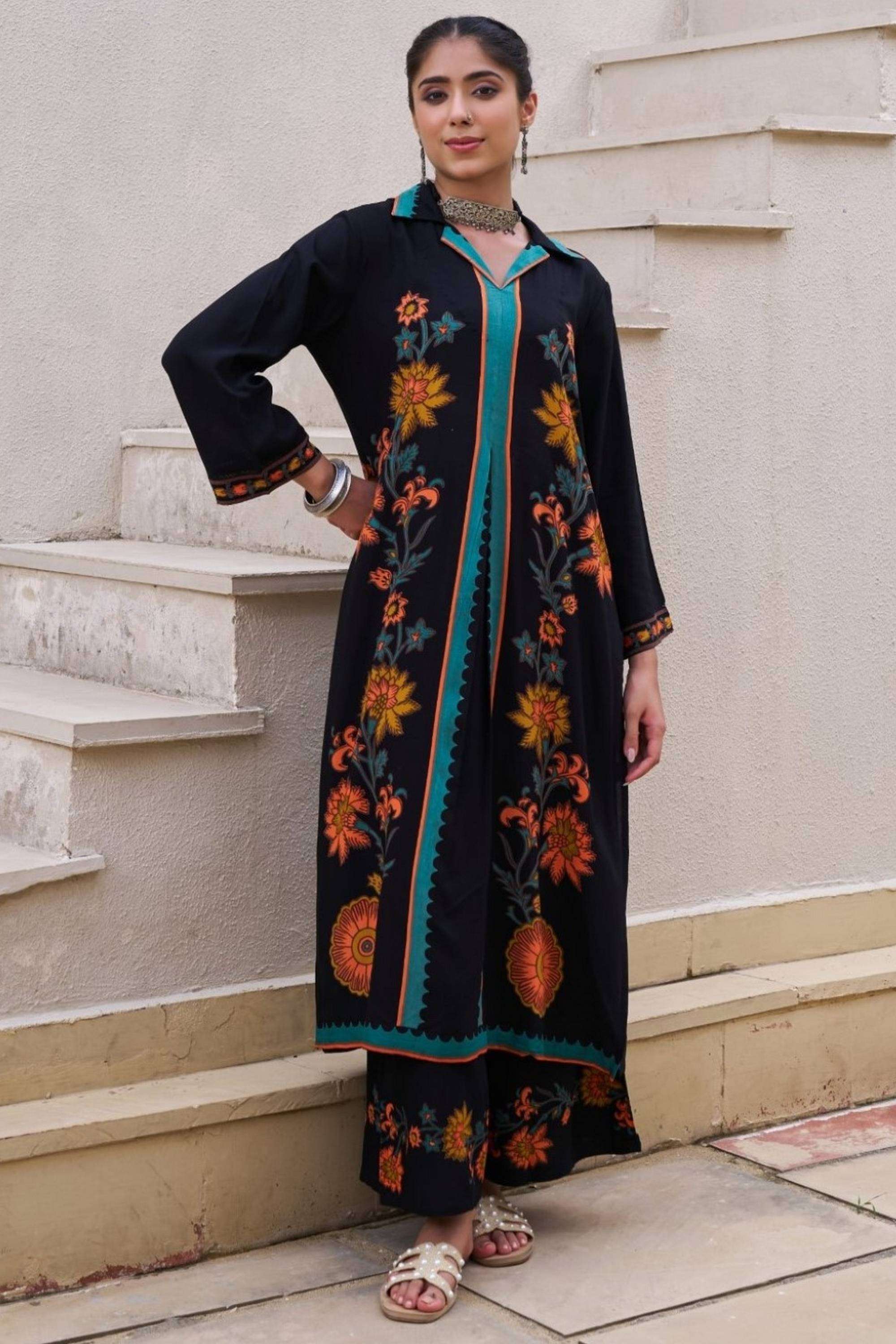 Embellished-Crepe-Women-s-Ethnic-Kurta-Set