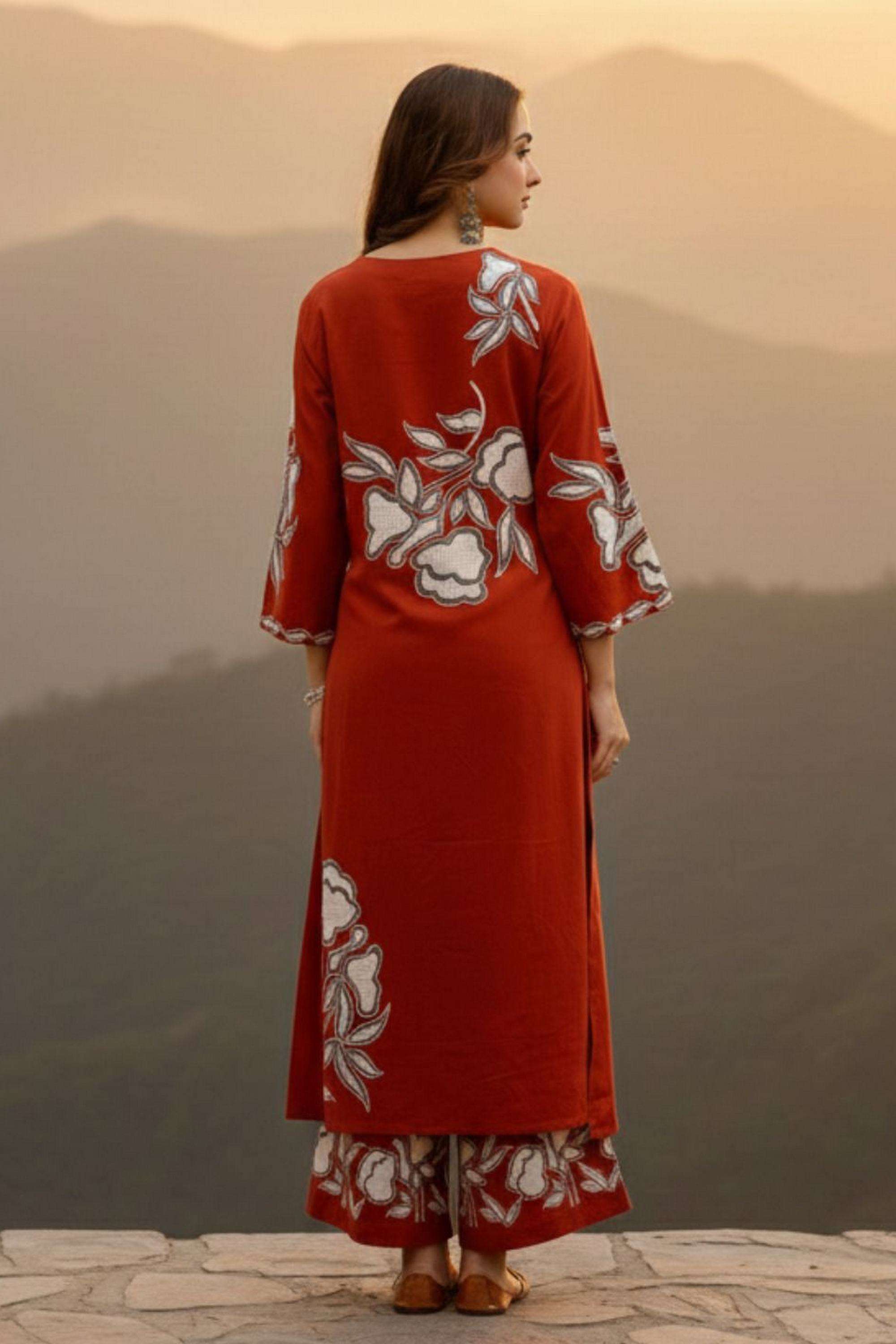 Printed-Cotton-Sweetheart-Neck-Women-Kurta-with-Pant