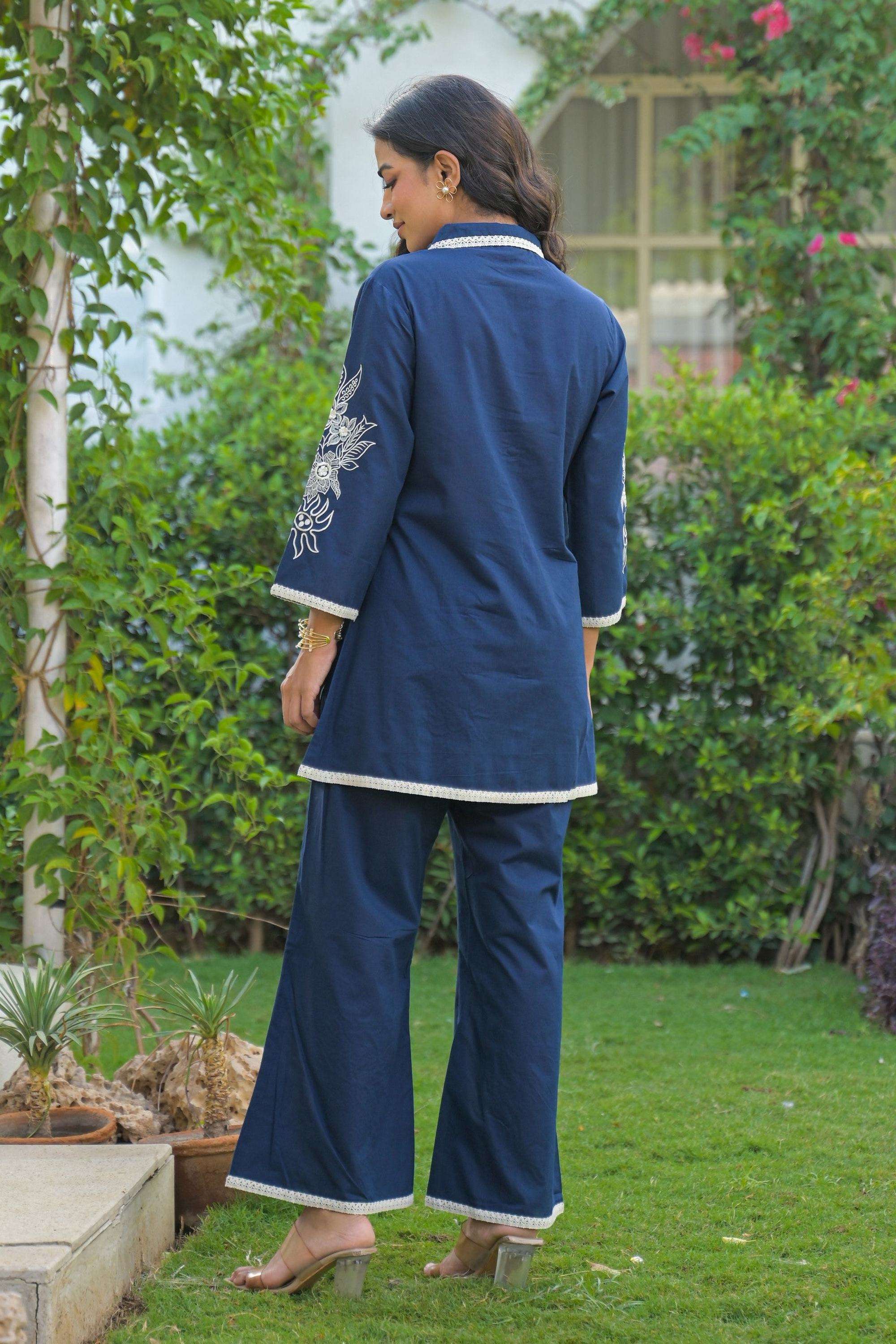 Embroidered-Cotton-Collared-Women-Kurta-with-Pant