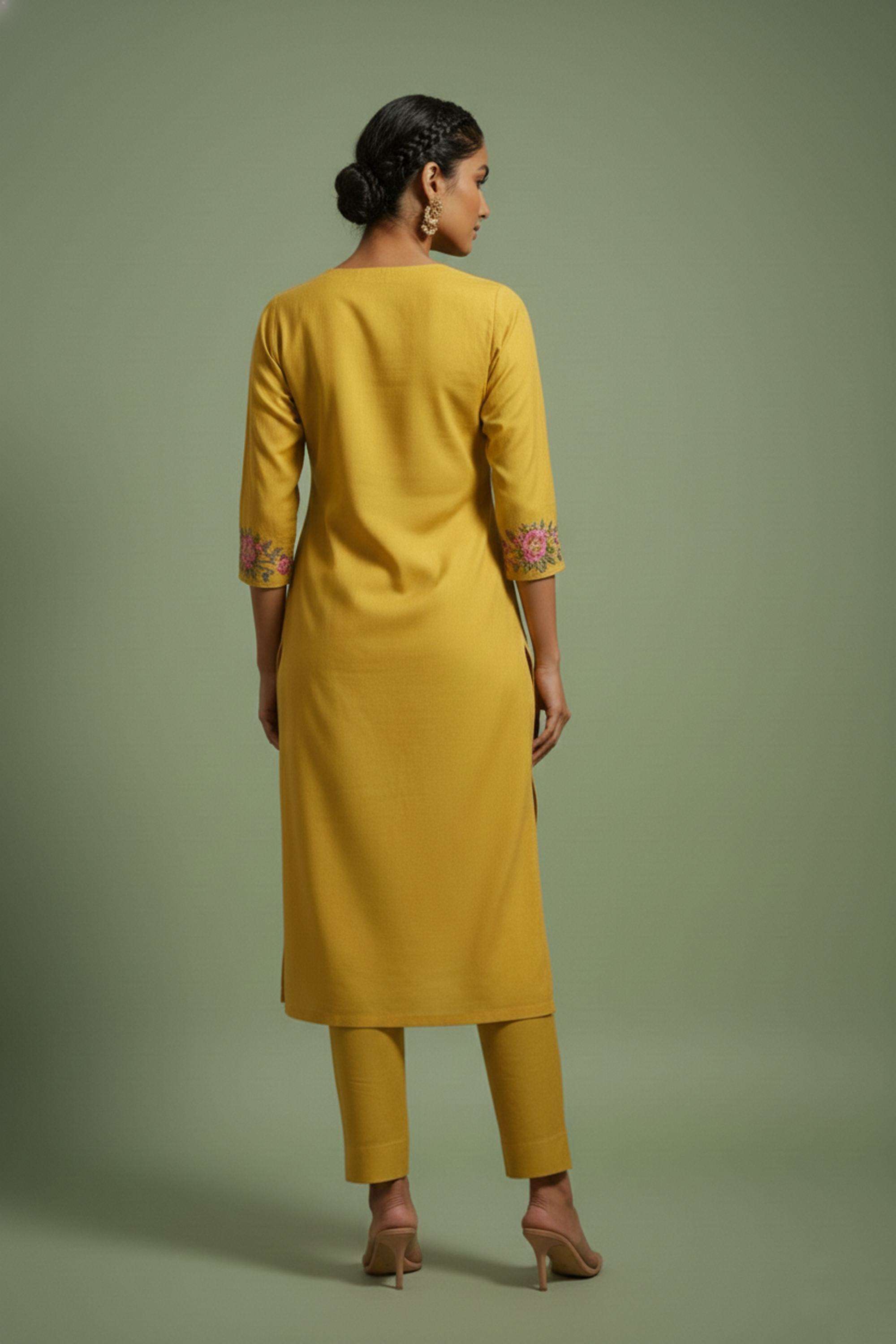 Embroidered-Rayon-V-Neck-Women-Kurta-with-Pant