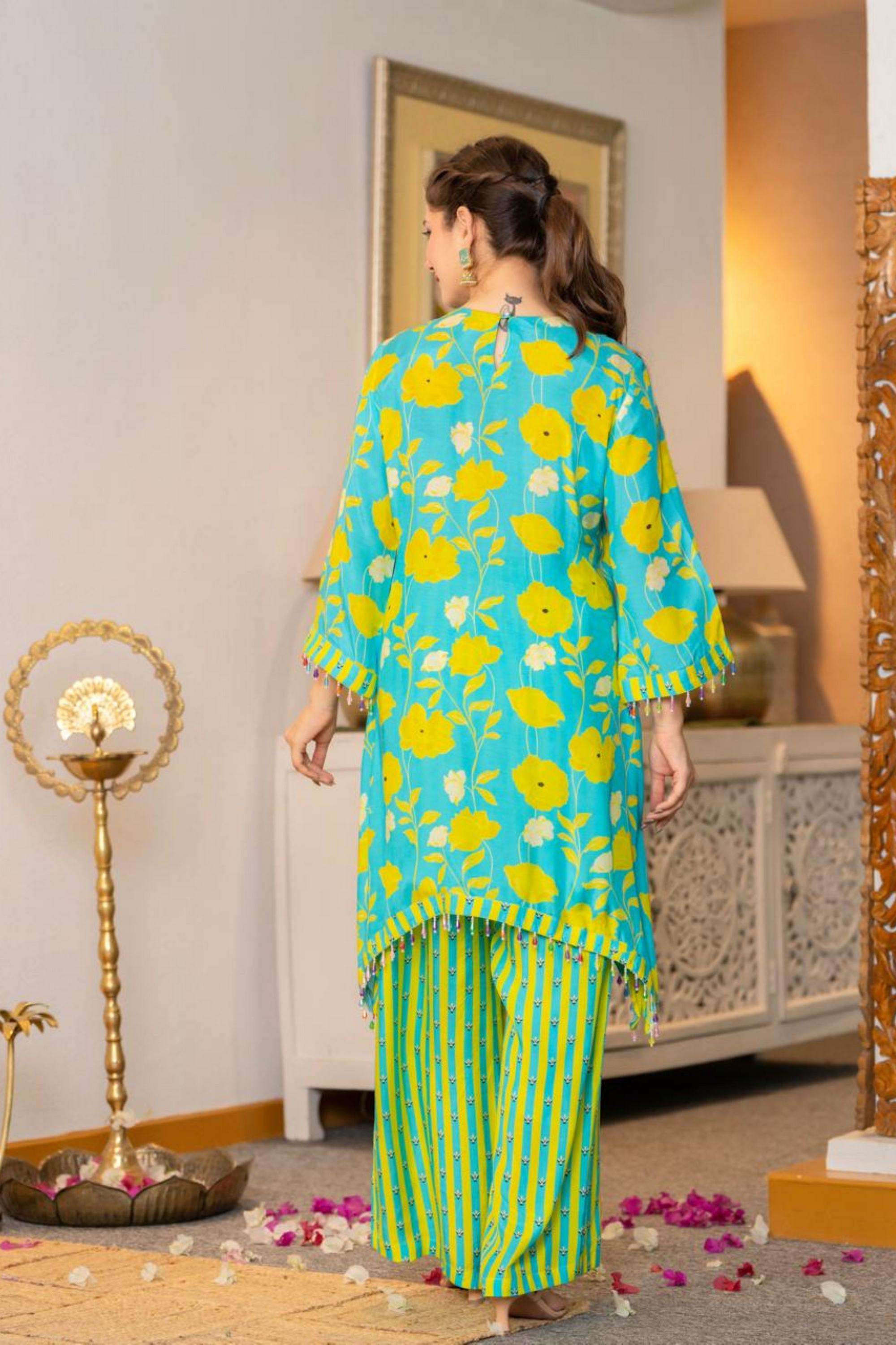 Floral-Muslin-Round-Neck-Women-Kurta-with-Palazzo