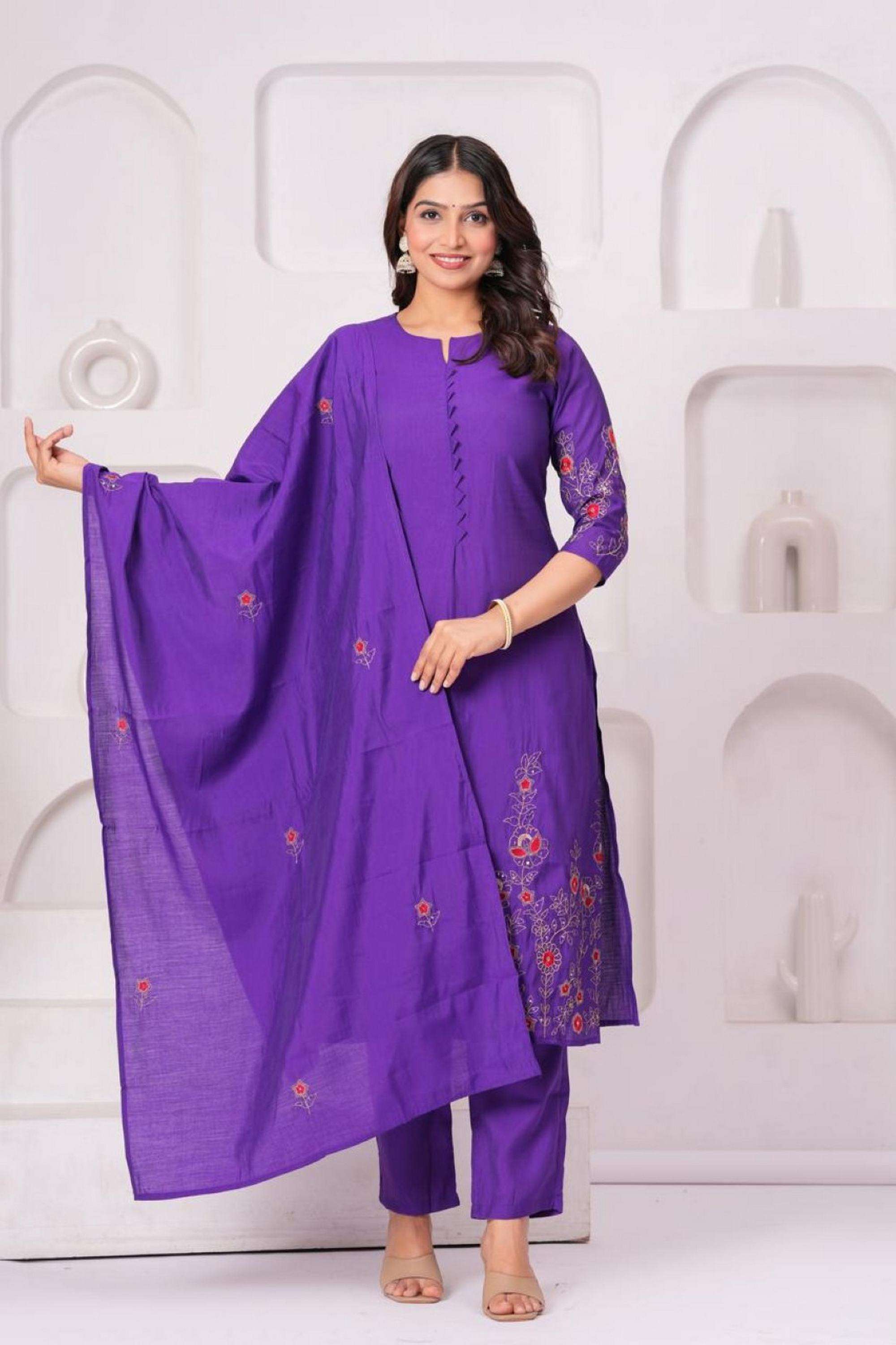 Embroidered-Round-Neck-Blended-Fabric-Women-Kurta-with-Pant-and-Dupatta