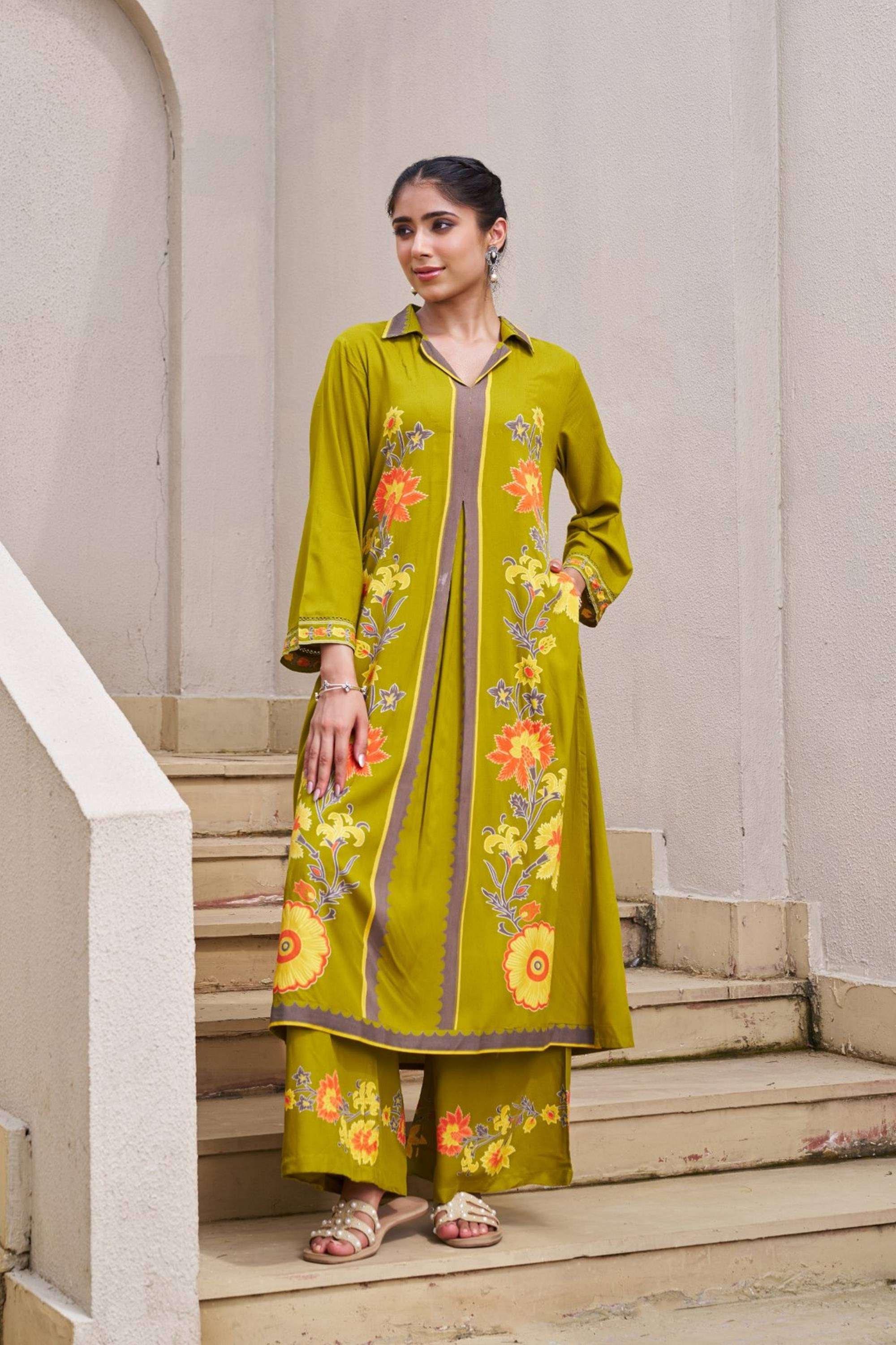 Embellished-Viscose-Women-s-Ethnic-Kurta-Set