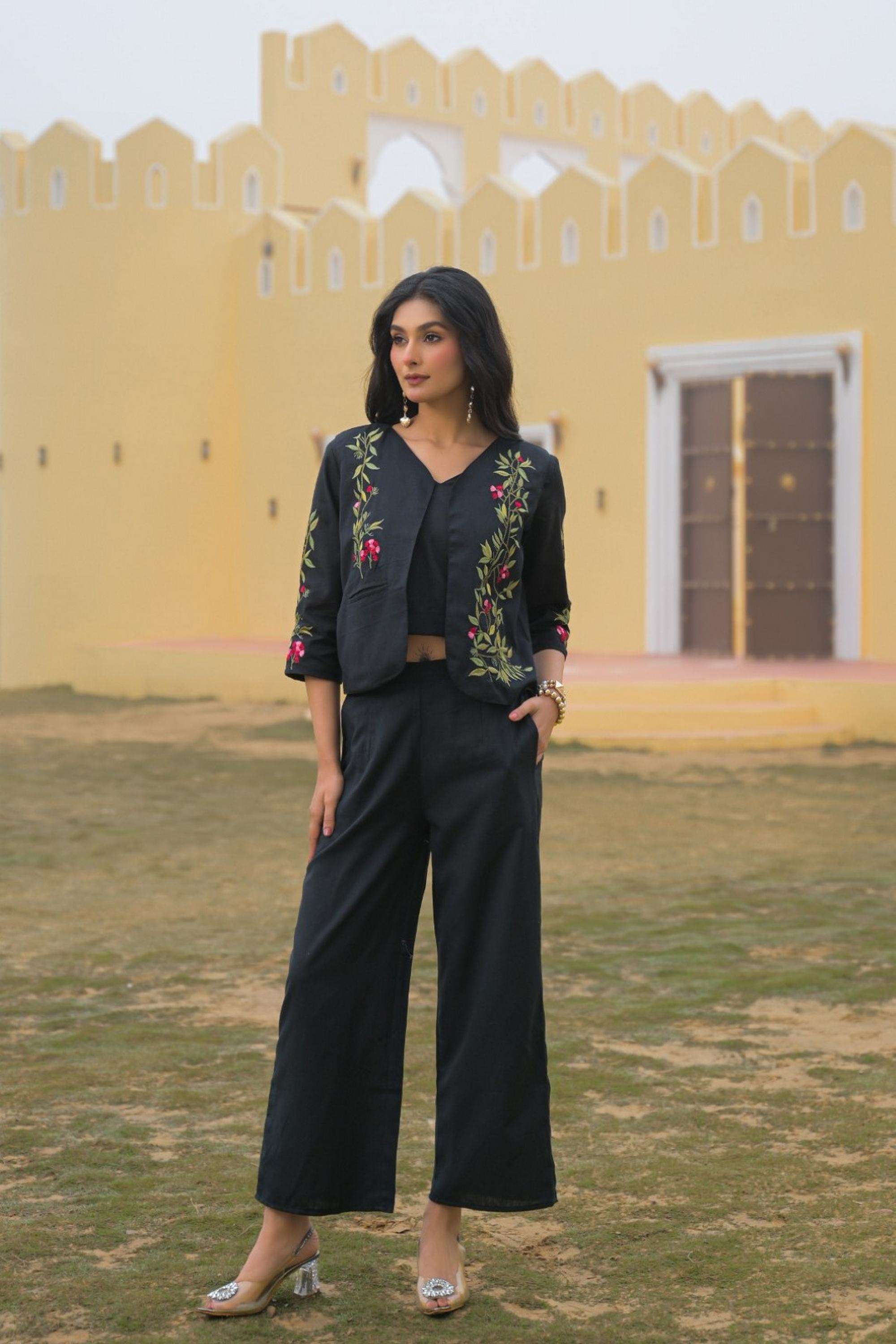Embroidered-Cotton-V-Neck-Women-Kurta-with-Shrug-and-Pant