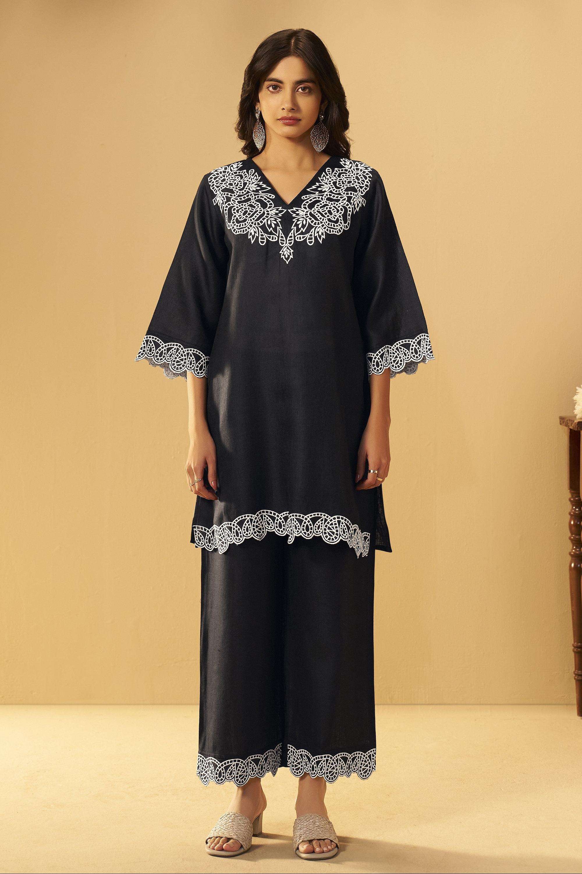 Embroidered-Blended-Fabric-V-Neck-Women-Kurta-with-Palazzo