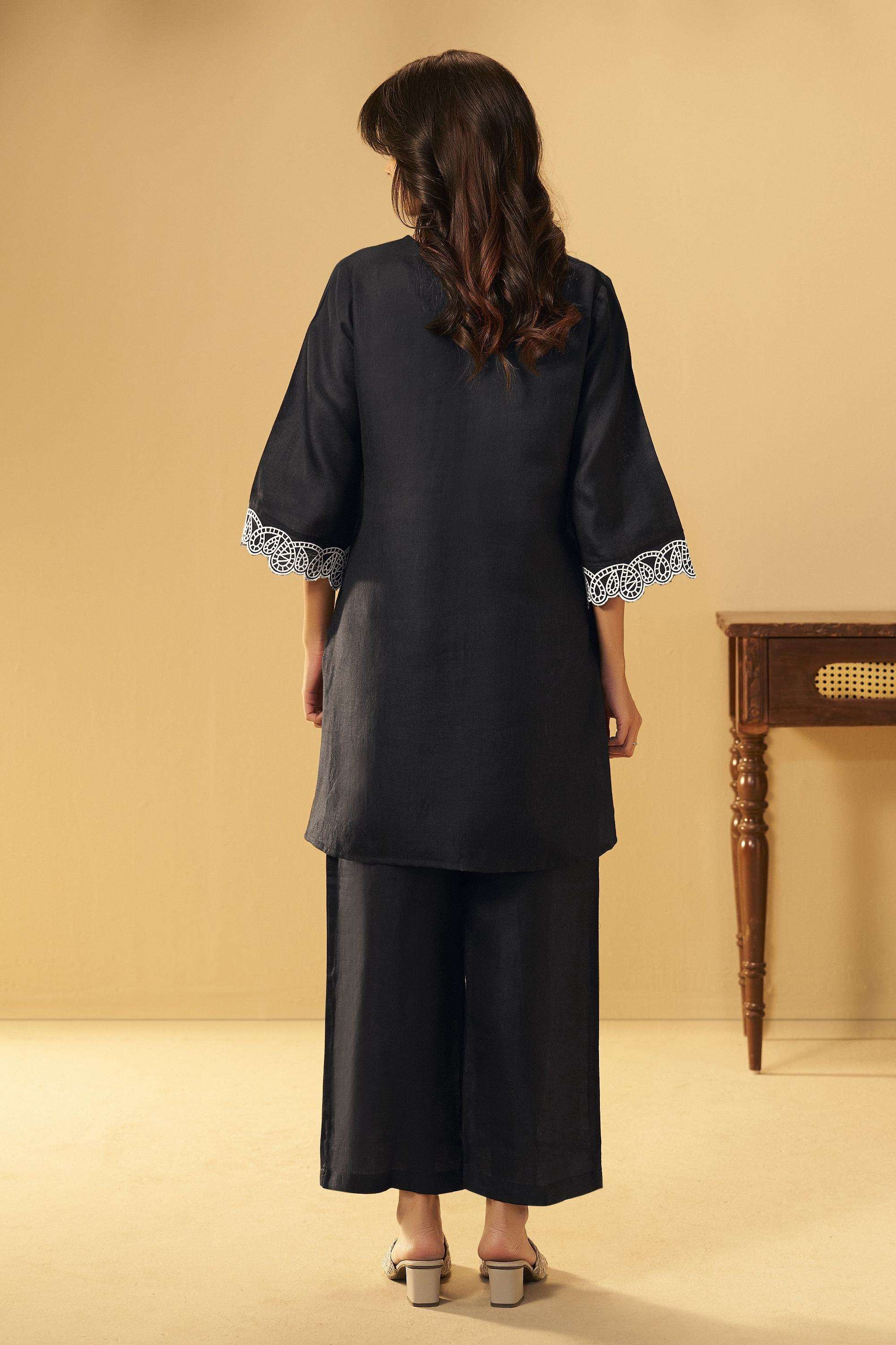 Embroidered-Blended-Fabric-V-Neck-Women-Kurta-with-Palazzo