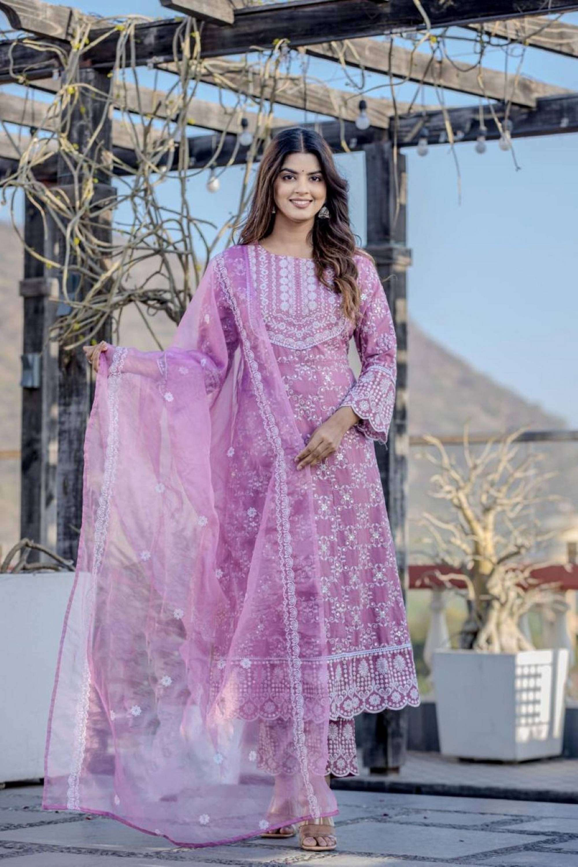 Embellished-Blended-Fabric-Women-s-Ethnic-Kurta-Set