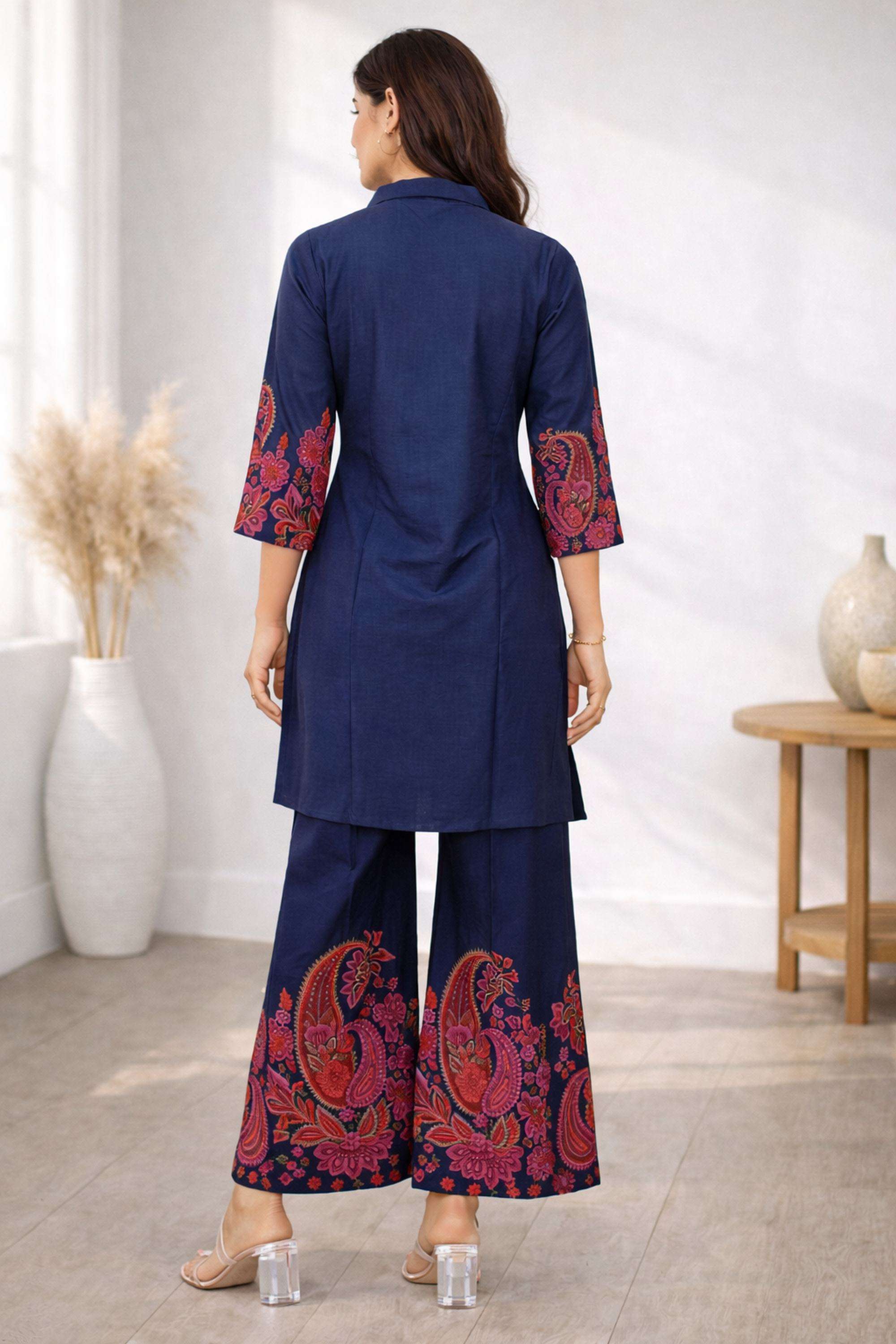 Printed-Cotton-Blend-Collared-Women-Kurta-with-Palazzo