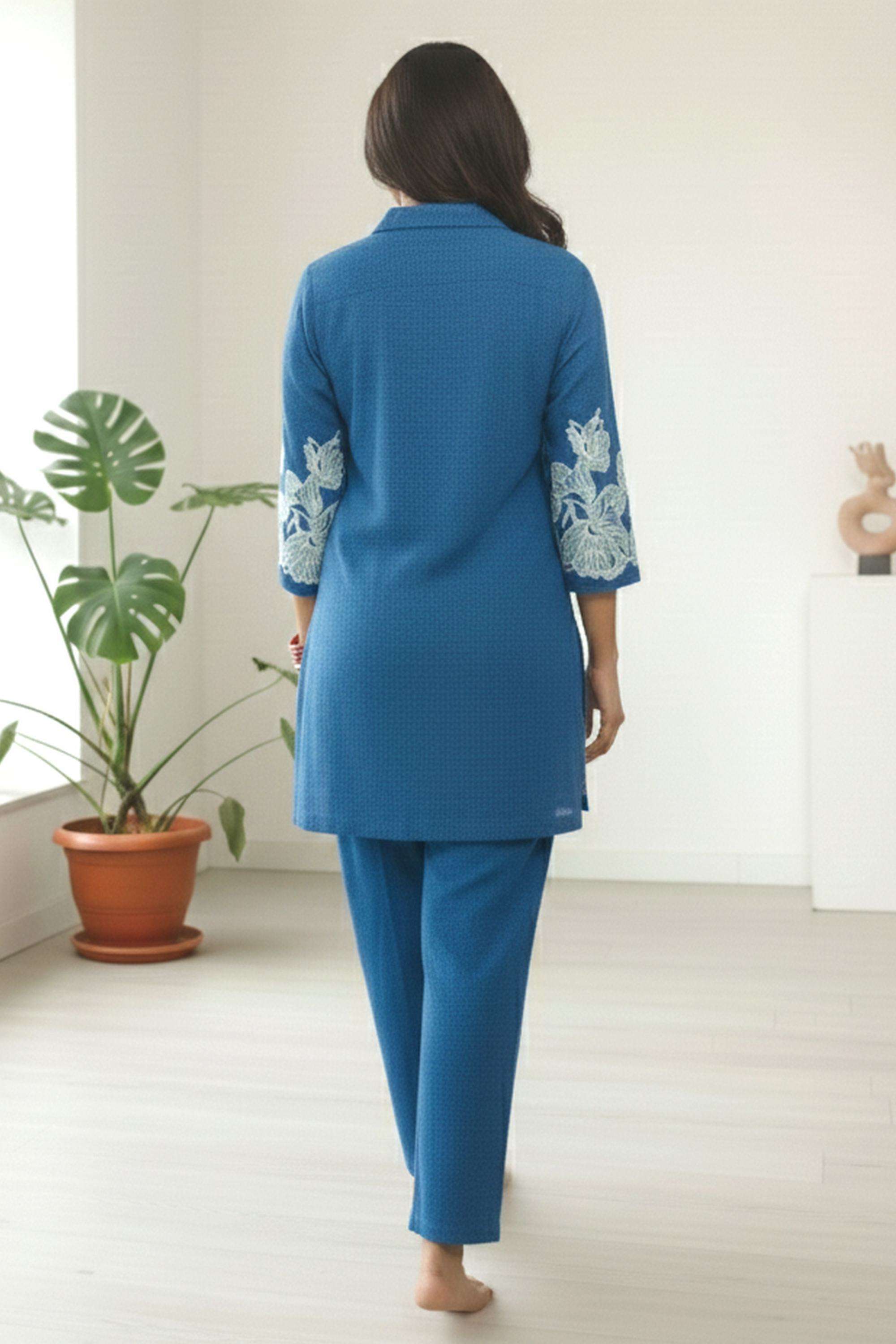 Embroidered-Cotton-Collared-Women-Kurti-with-Pant