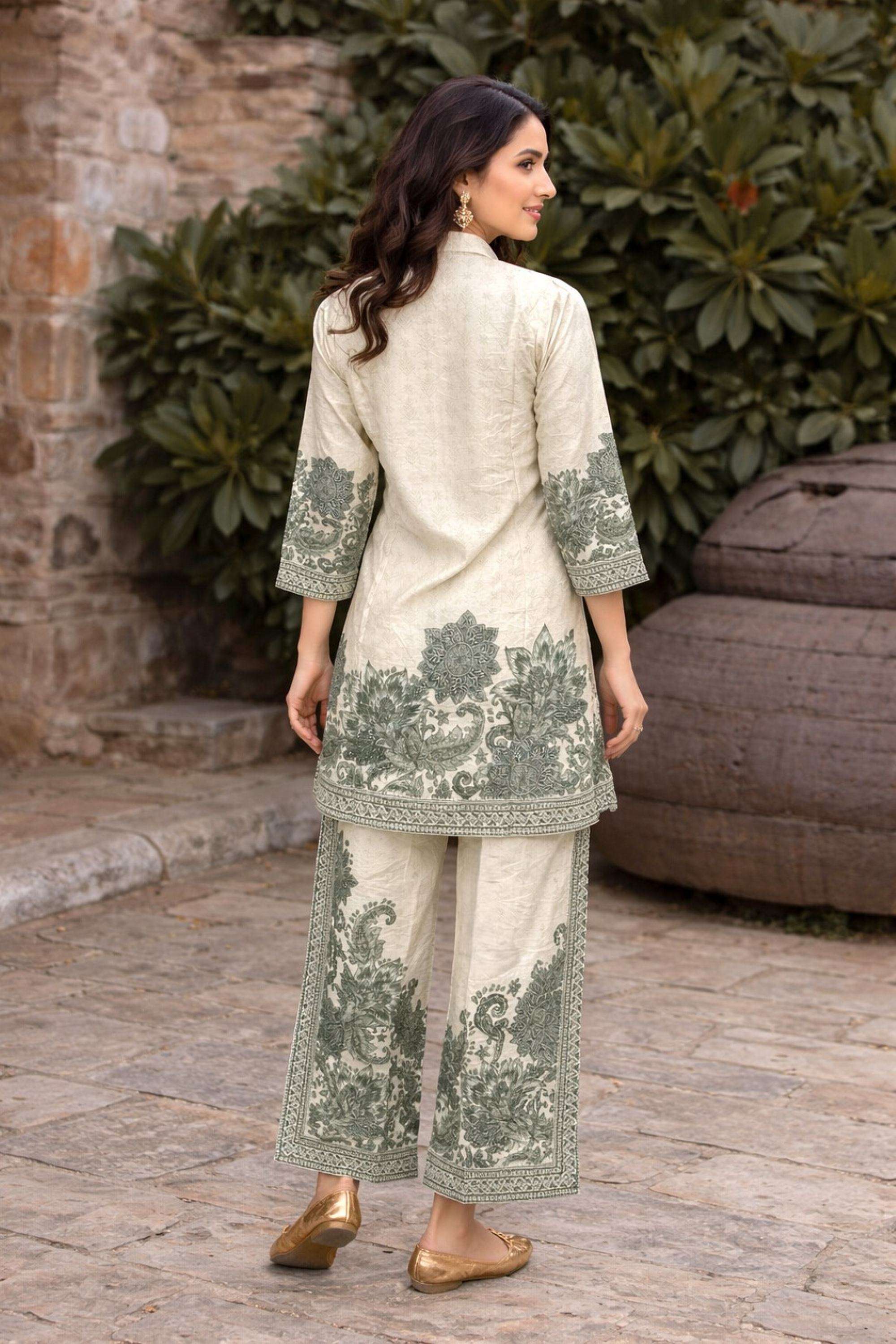 Printed-Blended-Fabric-Collared-Women-Kurti-with-Pant