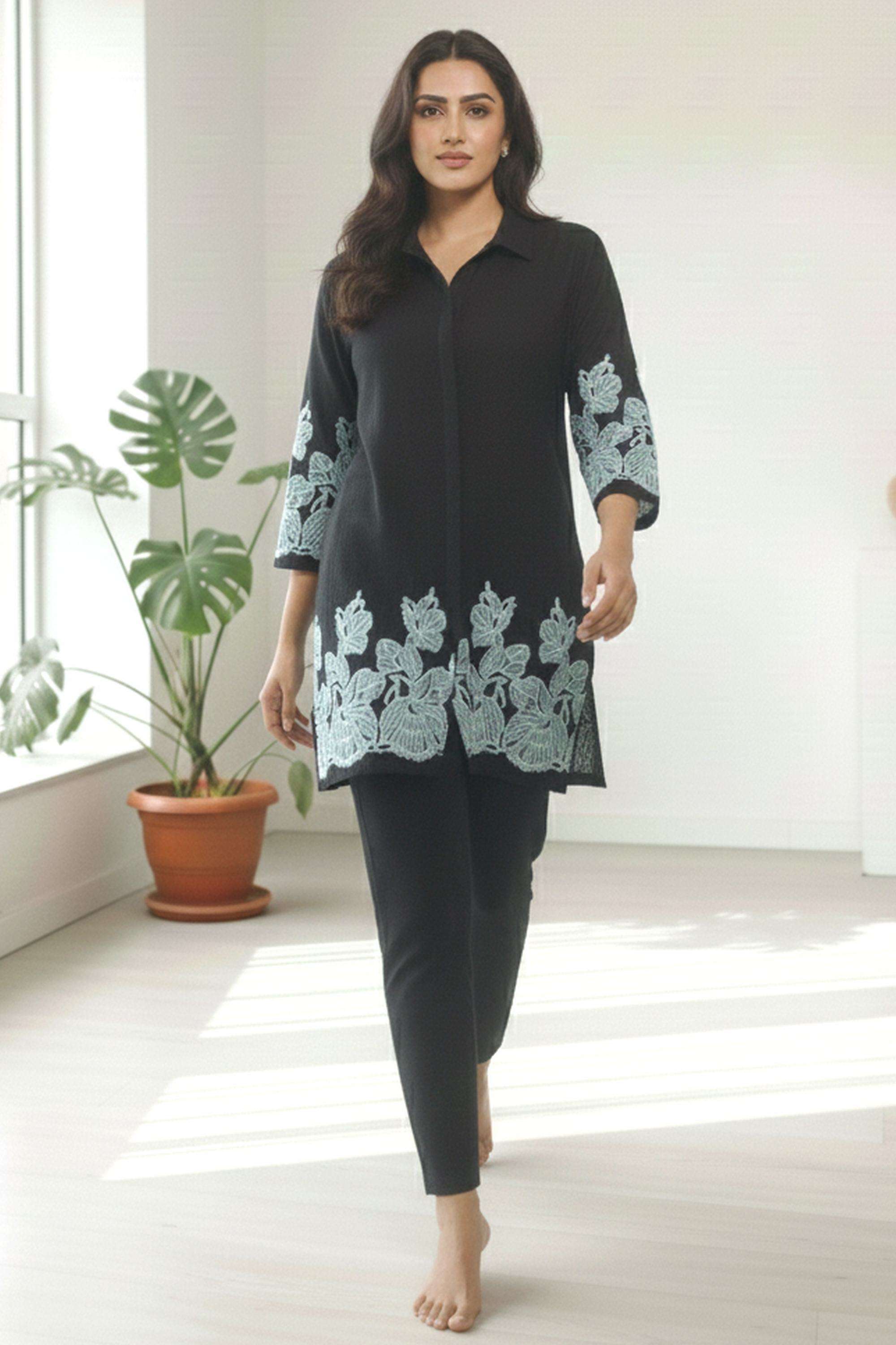 Embroidered-Collared-Cotton-Women-Kurti-with-Pant