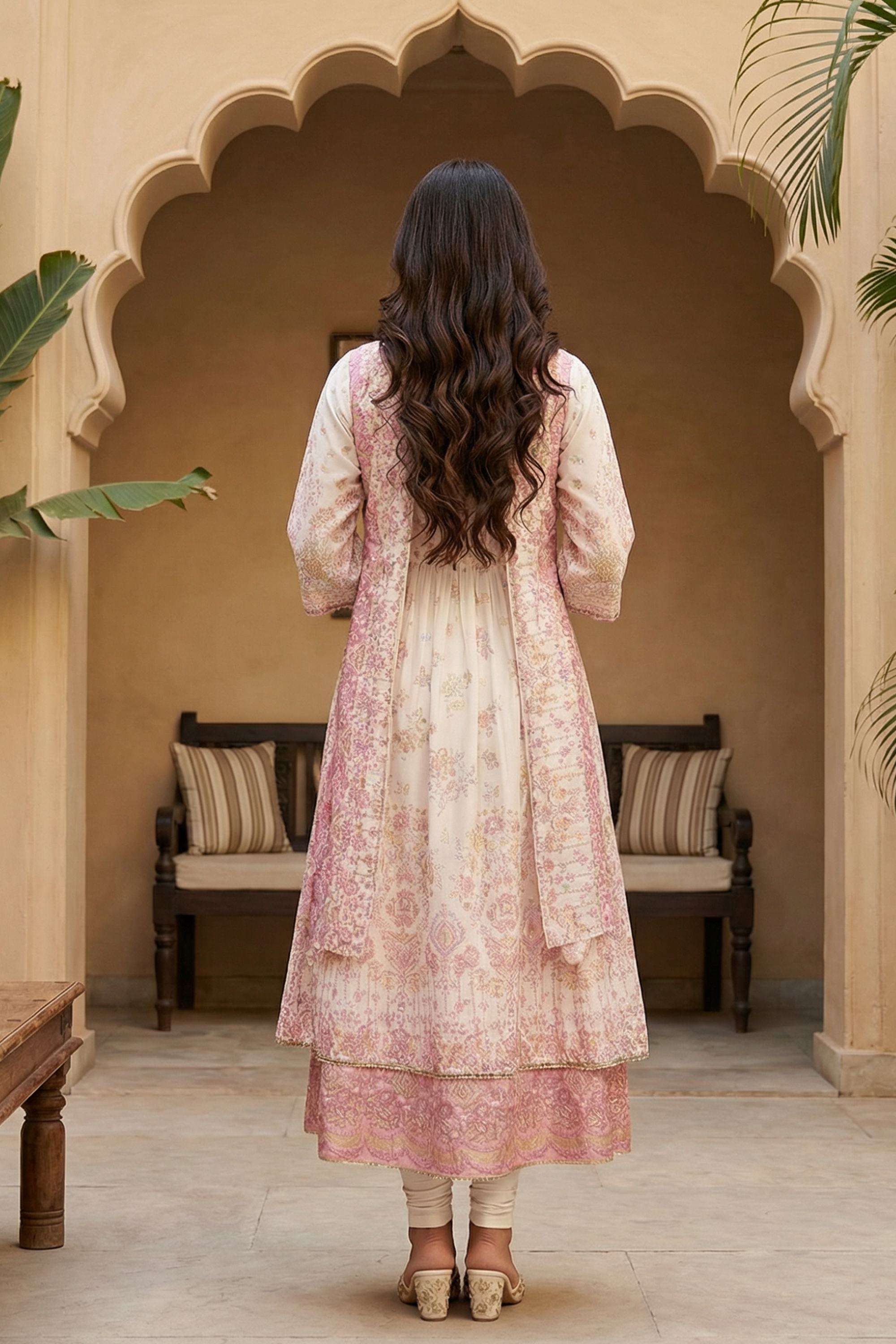 Floral-Blended-Fabric-V-Neck-Women-s-Festive-Wear-Kurta-Set