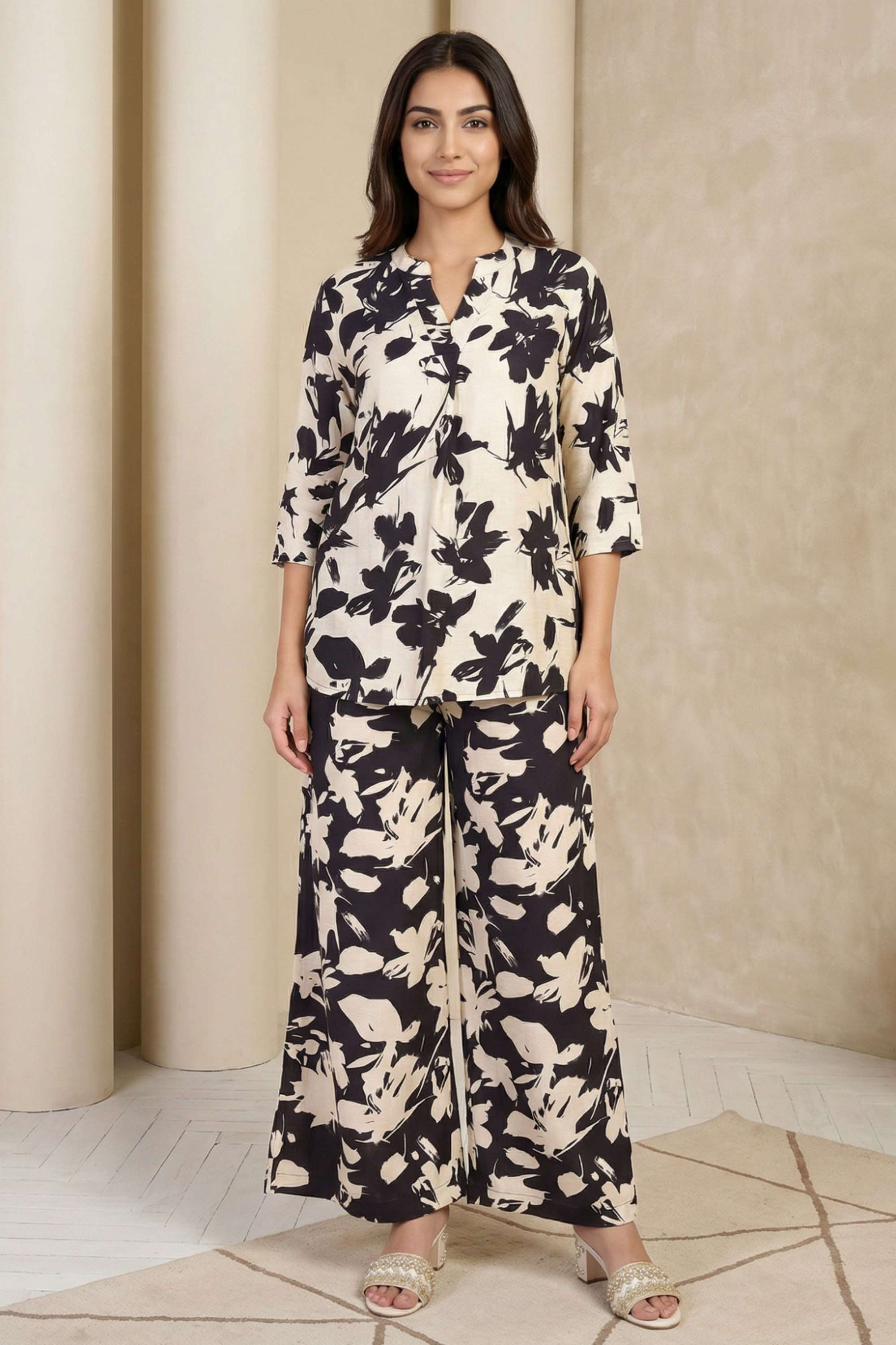 Printed-V-Neck-Blended-Fabric-Women-Top-with-Pant