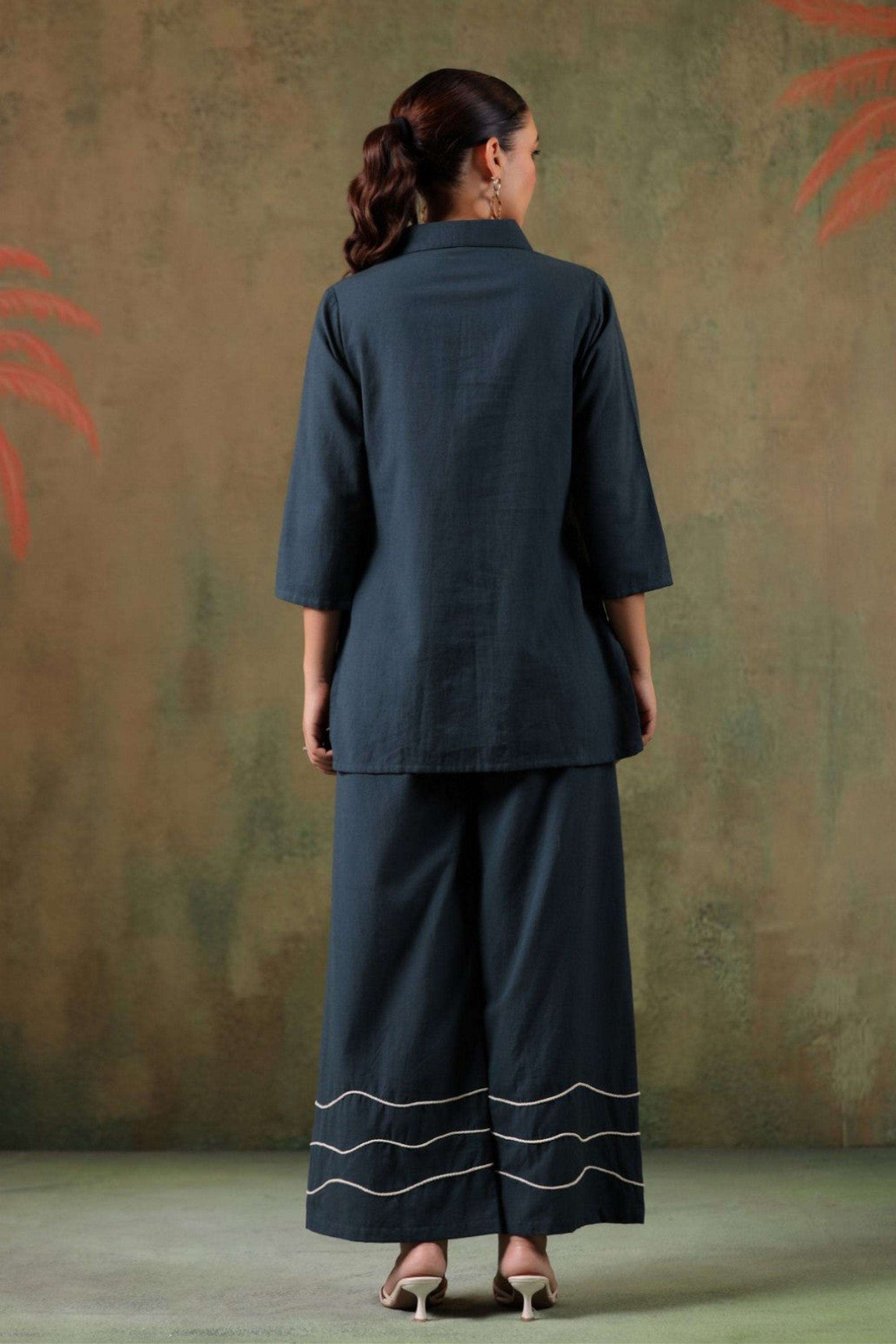 Embellished-Cotton-Collared-Women-Kurta-with-Palazzo