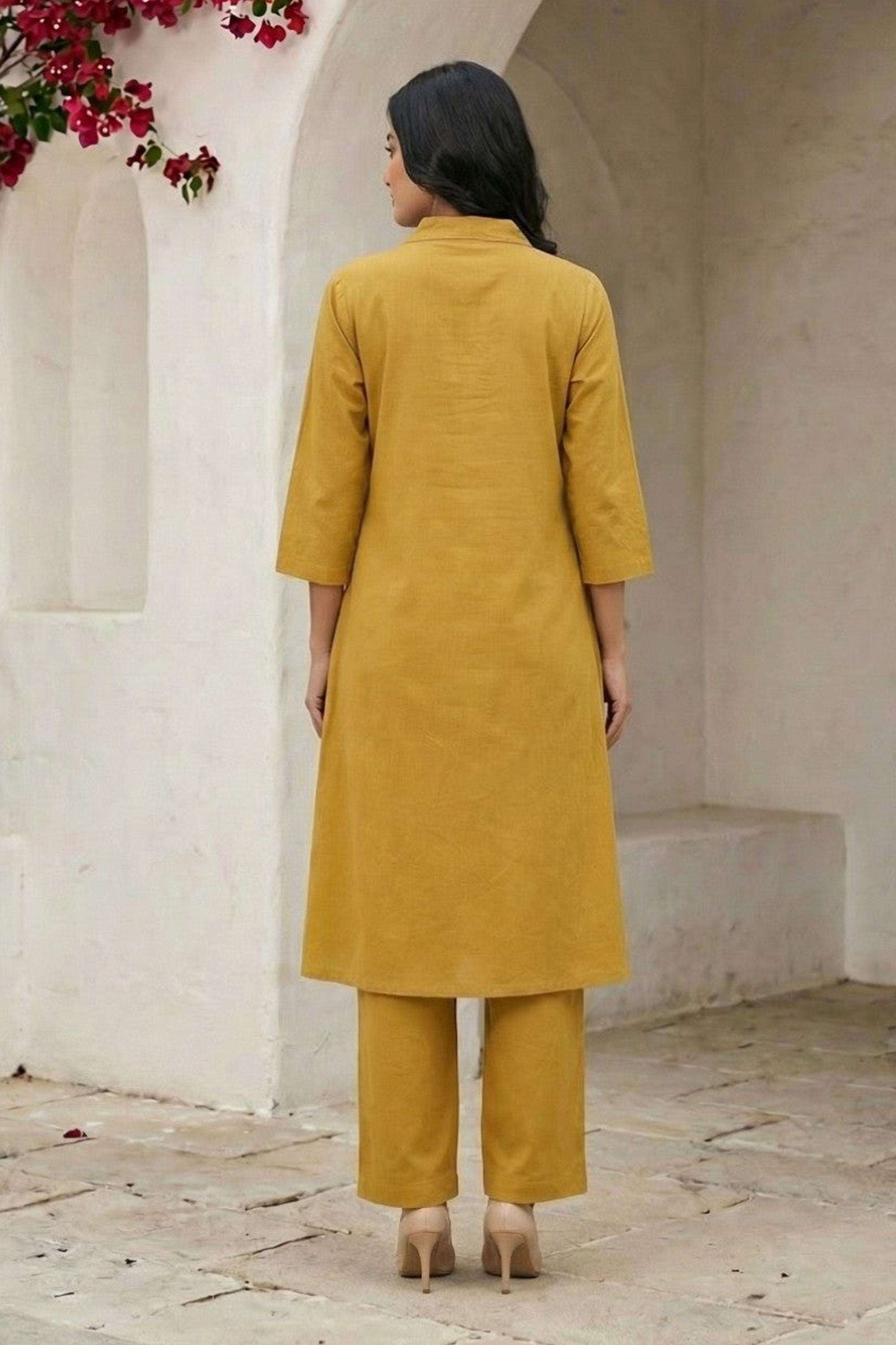 Embroidered-Cotton-Collared-Women-Kurta-with-Pant