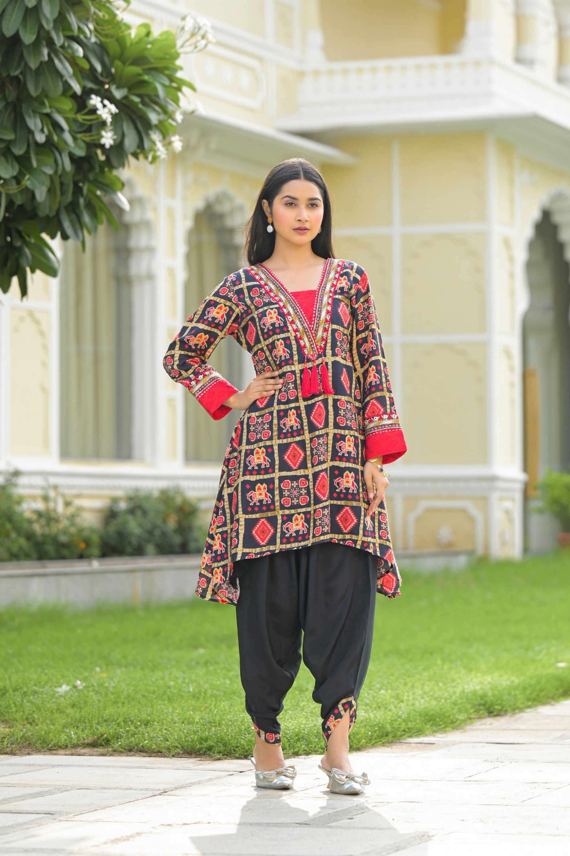 Printed-Square-Neck-Muslin-Women-Kurta-with-Dhoti-Pant