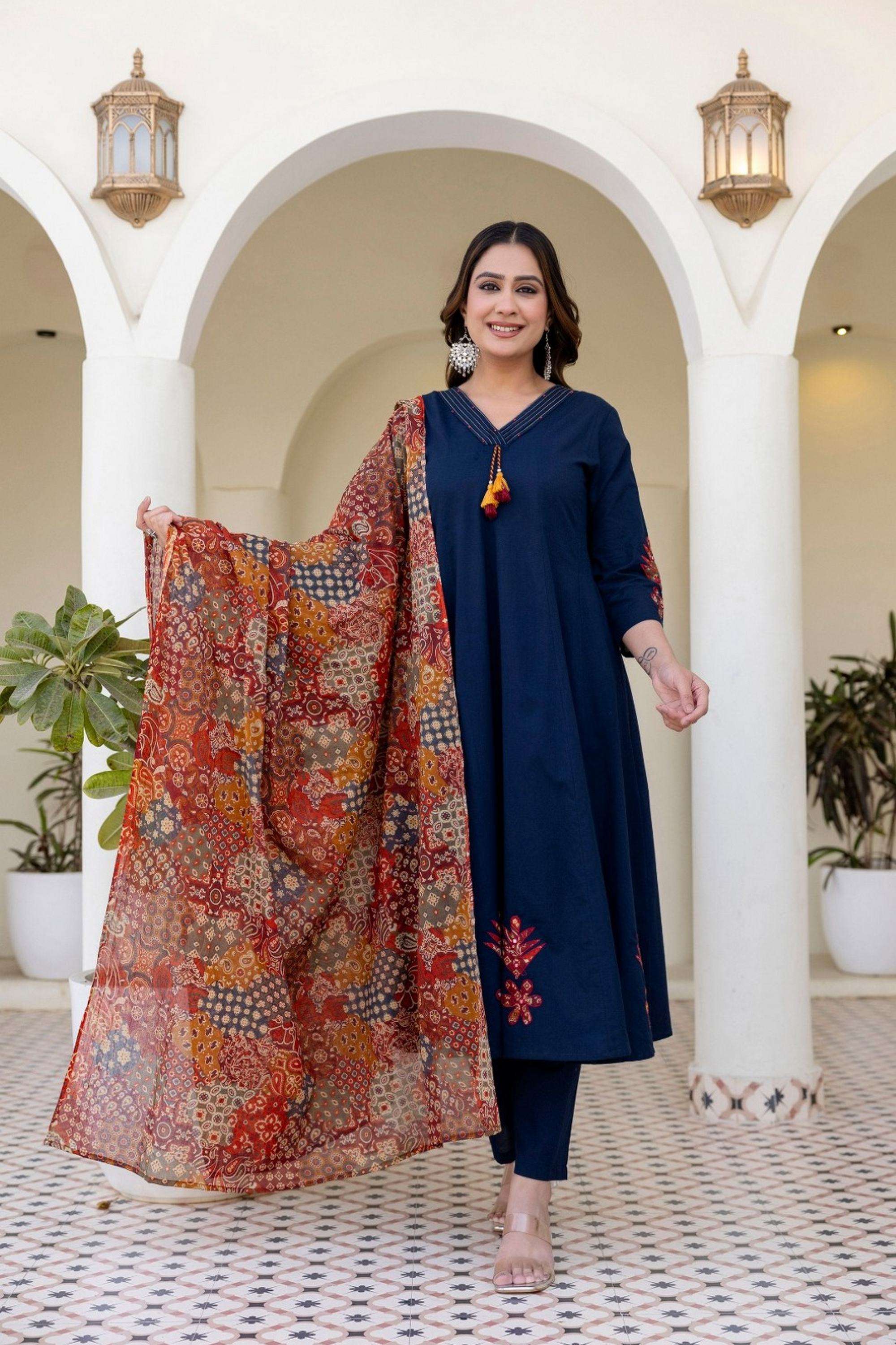 Printed-Cotton-V-Neck-Women-Kurta-with-Pant-and-Dupatta