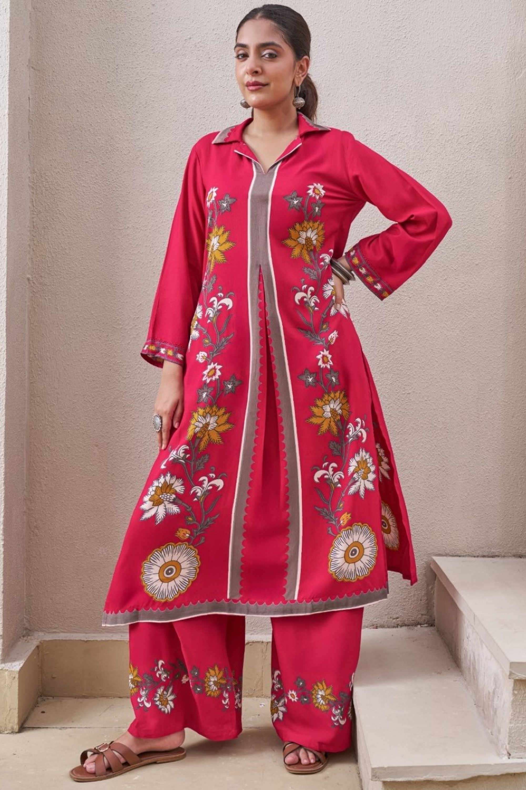Embroidered-Collared-Cotton-Women-Kurta-with-Palazzo