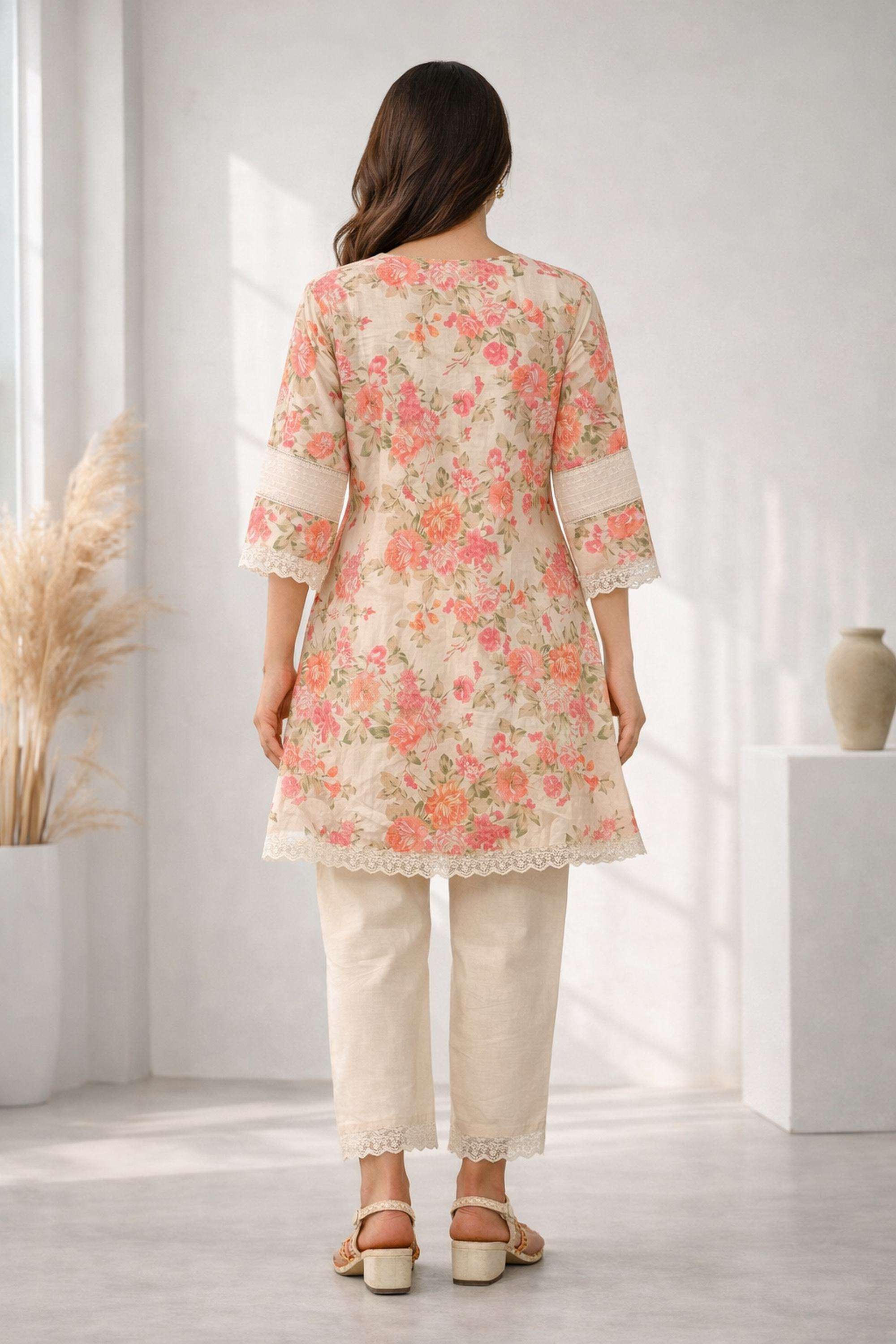 Floral-V-Neck-Cotton-Women-Kurta-with-Pant