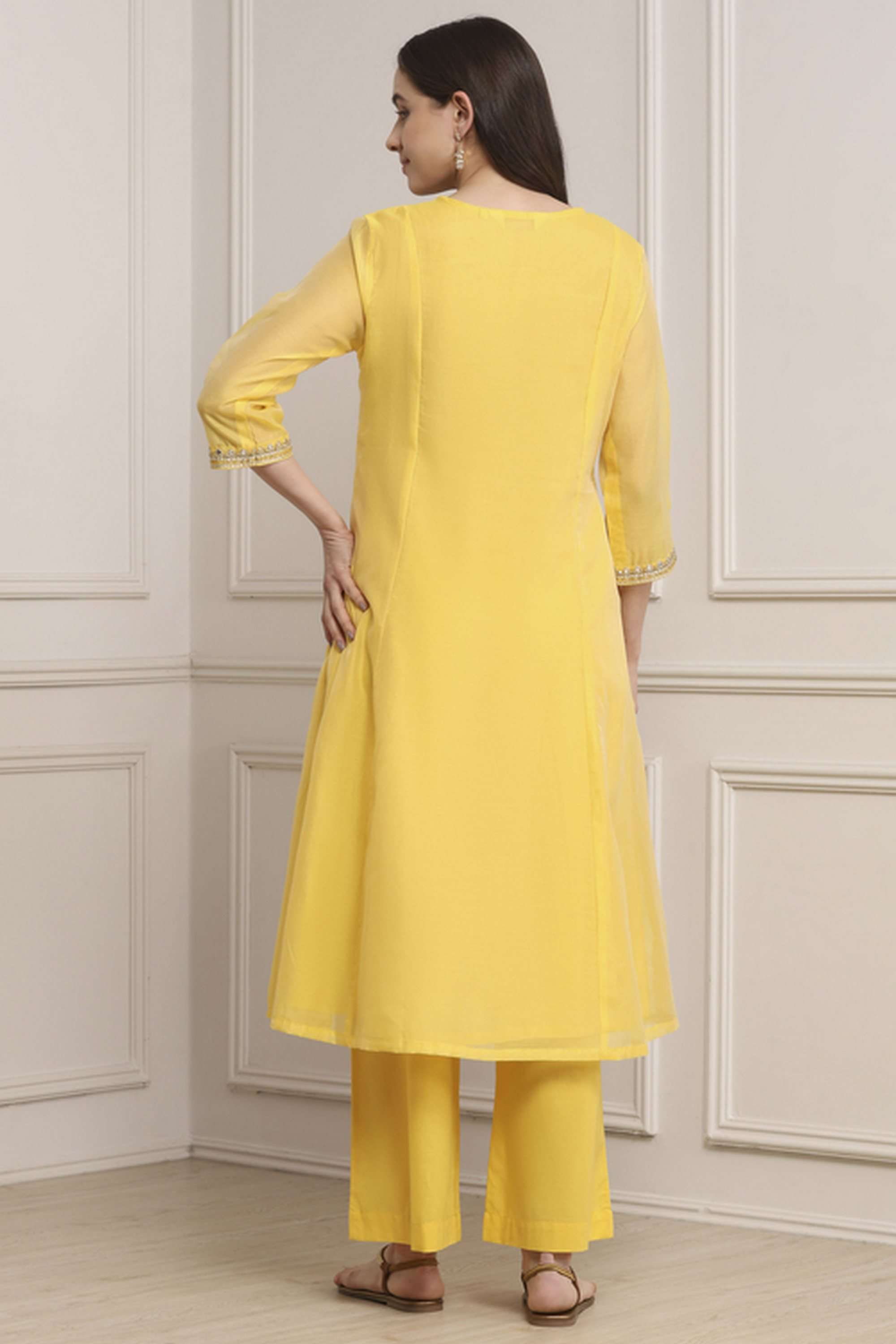 Textured-Polyester-Women-Kurta-with-Palazzo-and-Dupatta